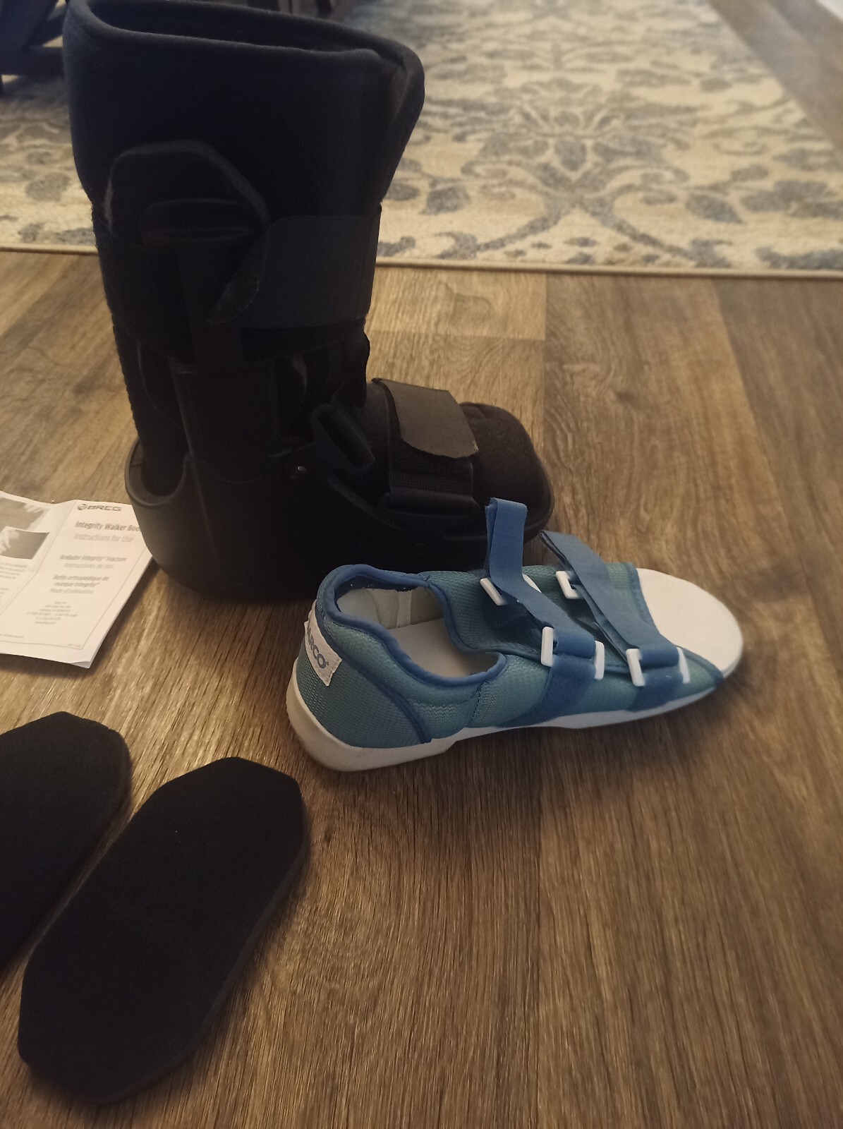 Lot of Breg Integrity Walker Boot Small + Darco MedSurg Shoe Size MS