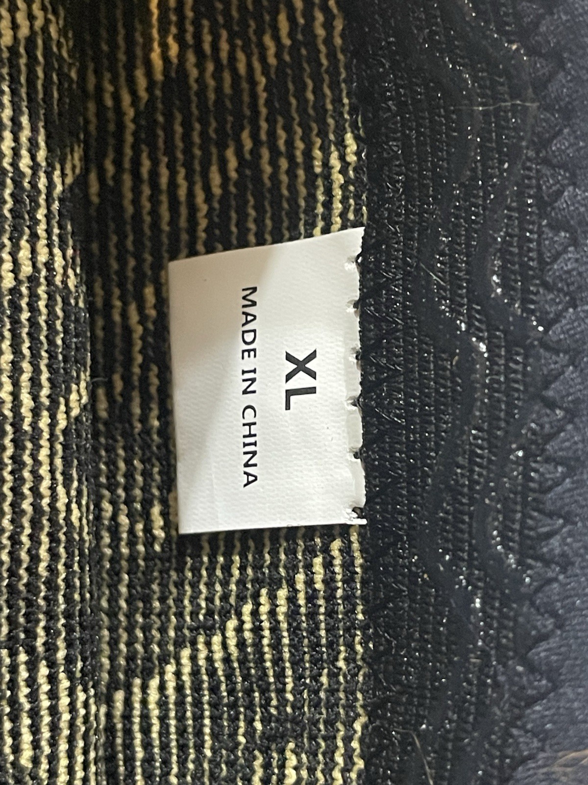 XL Knee Brace Read Description