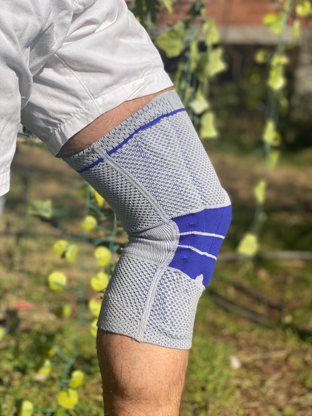 Bauerfeind GenuTrain Size 3 Knee Joint Brace Patella Support ACL Meniscus Hinge