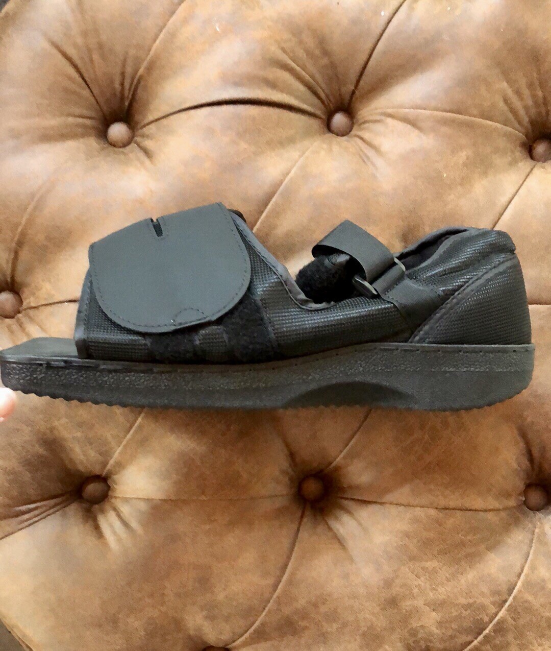 McKesson Black Post-Op Shoe Large Contact Closure Straps 155-79-81237