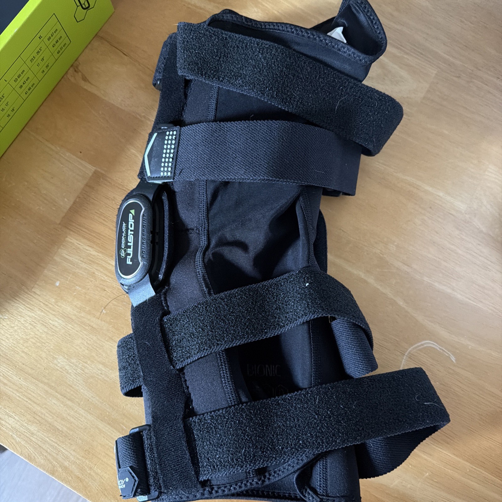 UVG DonJoy Bionic FullStop Knee Brace Performance Support Medium Black*