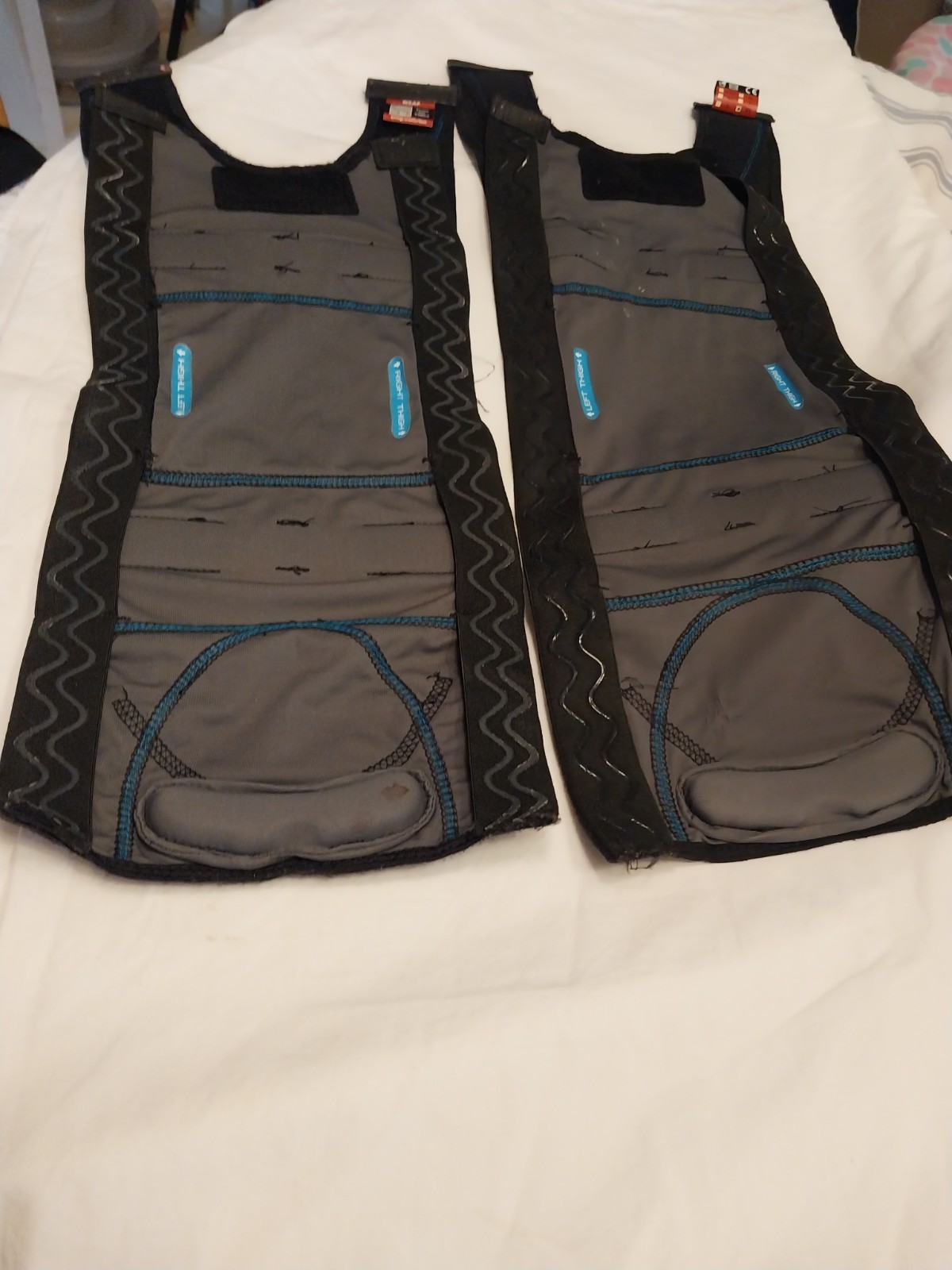 Breg Knee Wrap Black With Self Fasten Closures Size L 2 Wraps