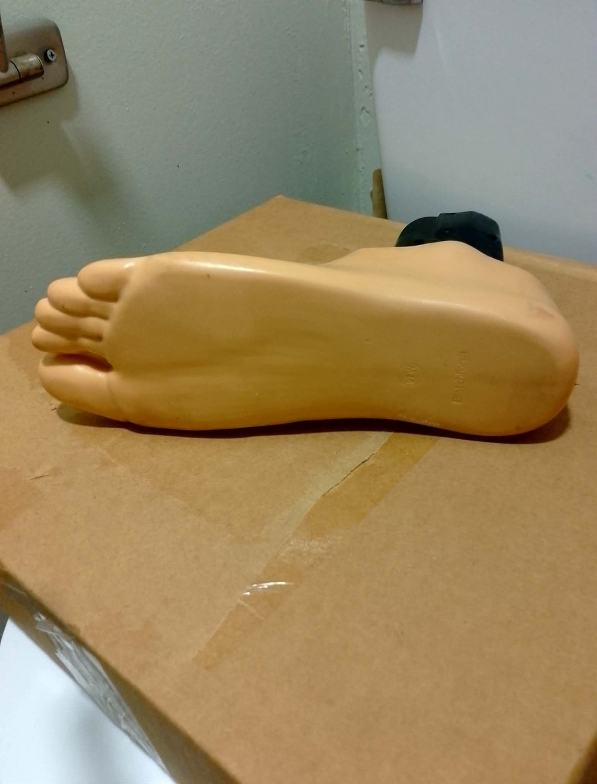 Elan Foot Orthosis R/L Beige/Black w/ Power Adapter Charger Model Elan