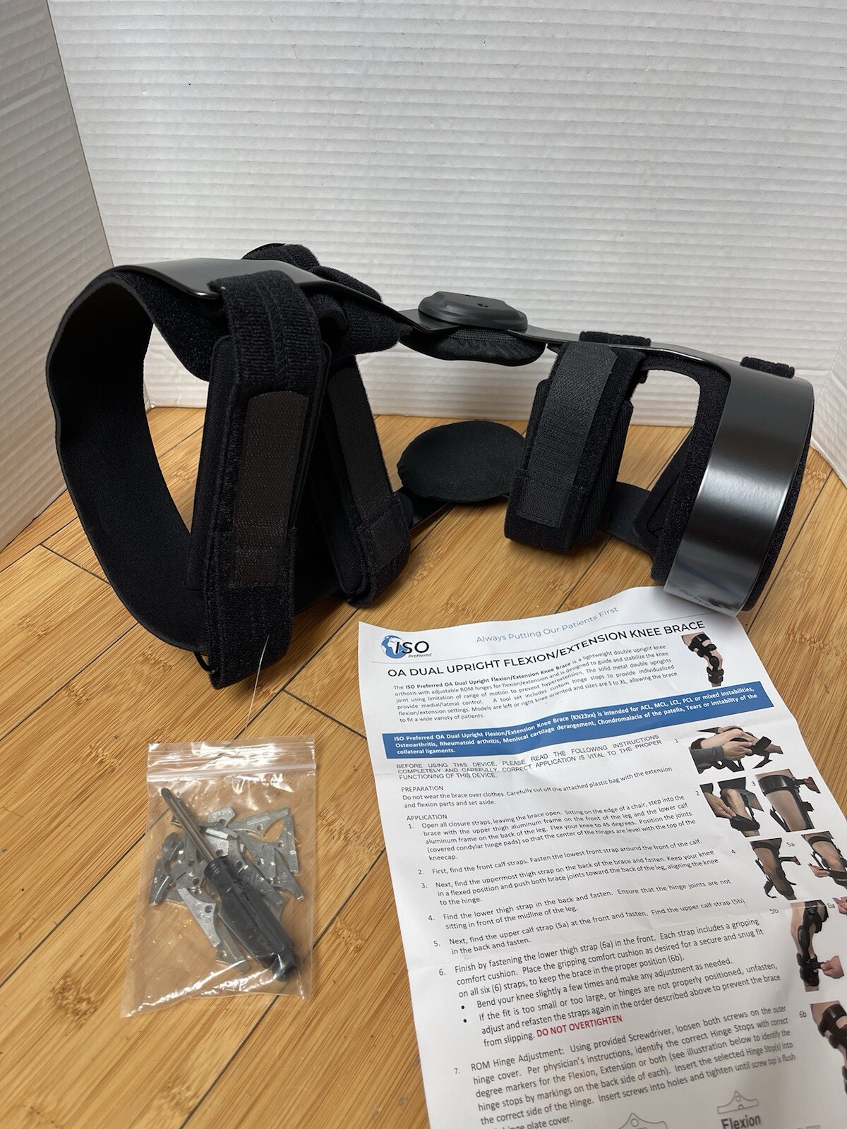 New Iso Preferred Black OA Dual Upright Flexion Extension KN23R L/R Sm / Lg