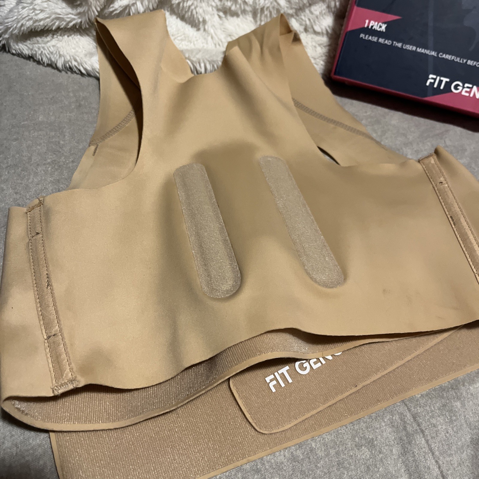 FIT GENO BACK BRACE & POSTURE CORRECTOR MEN & WOMEN / Nude color/ NEW