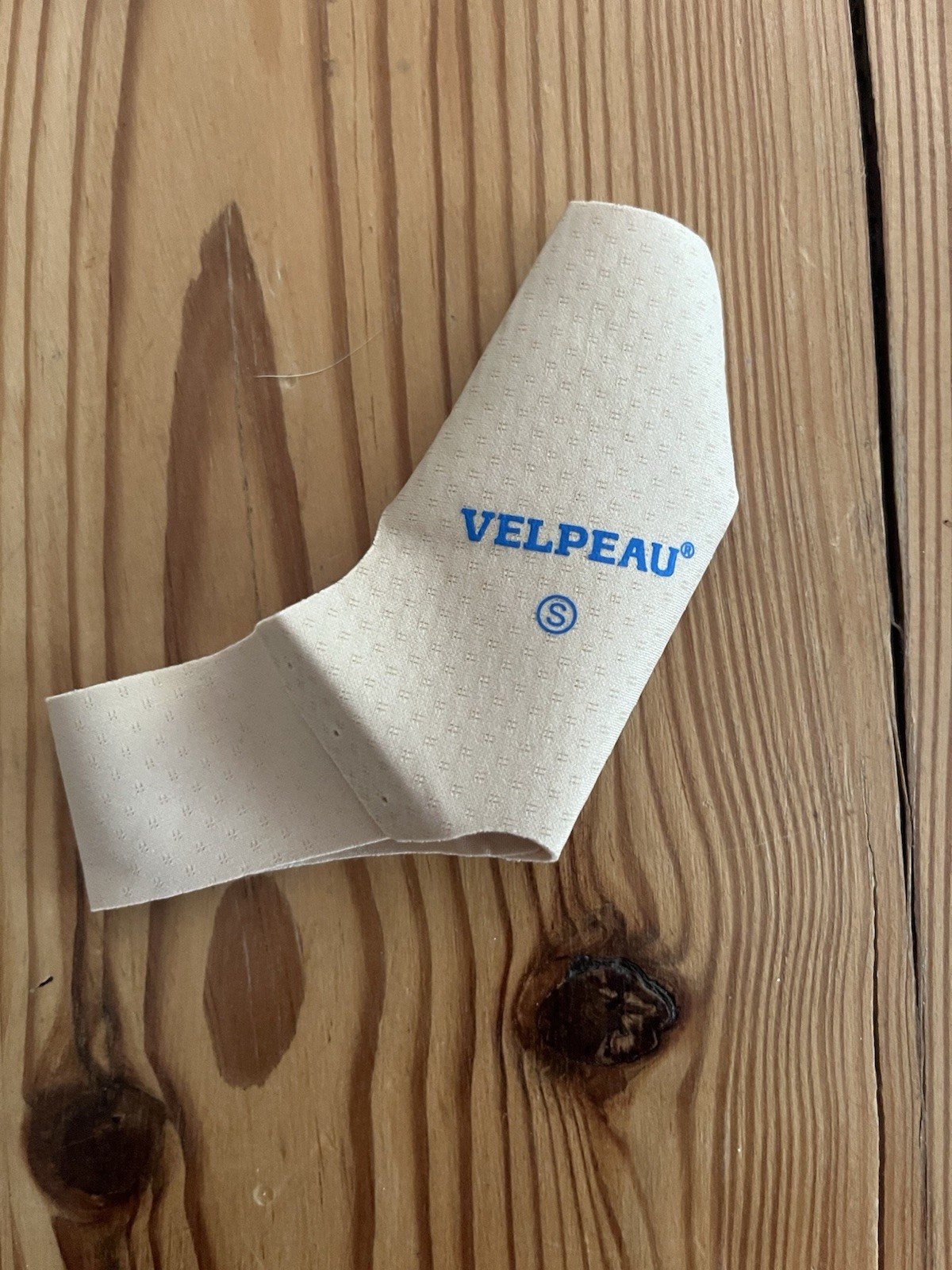 VELPEAU Elastic Thumb Support Brace Size S Beige Breathable Latex-Free VP0908