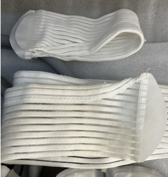 B-232000012 Cold RushTherapy Machine IncludesPads as shown in the pictures