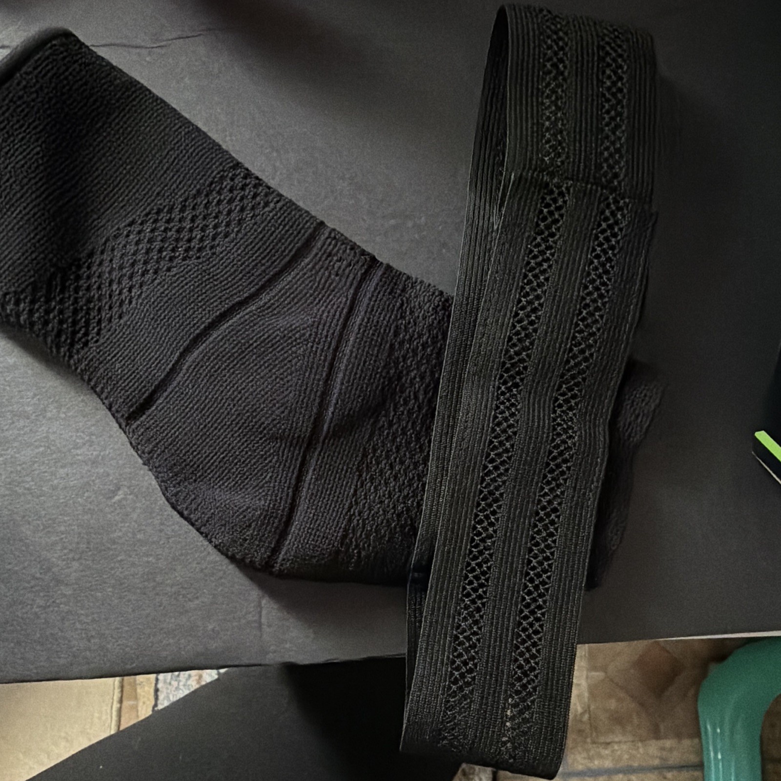 SOLOEVER Professional Ankle Support Brace Black Size S MPN X004SQSPRN