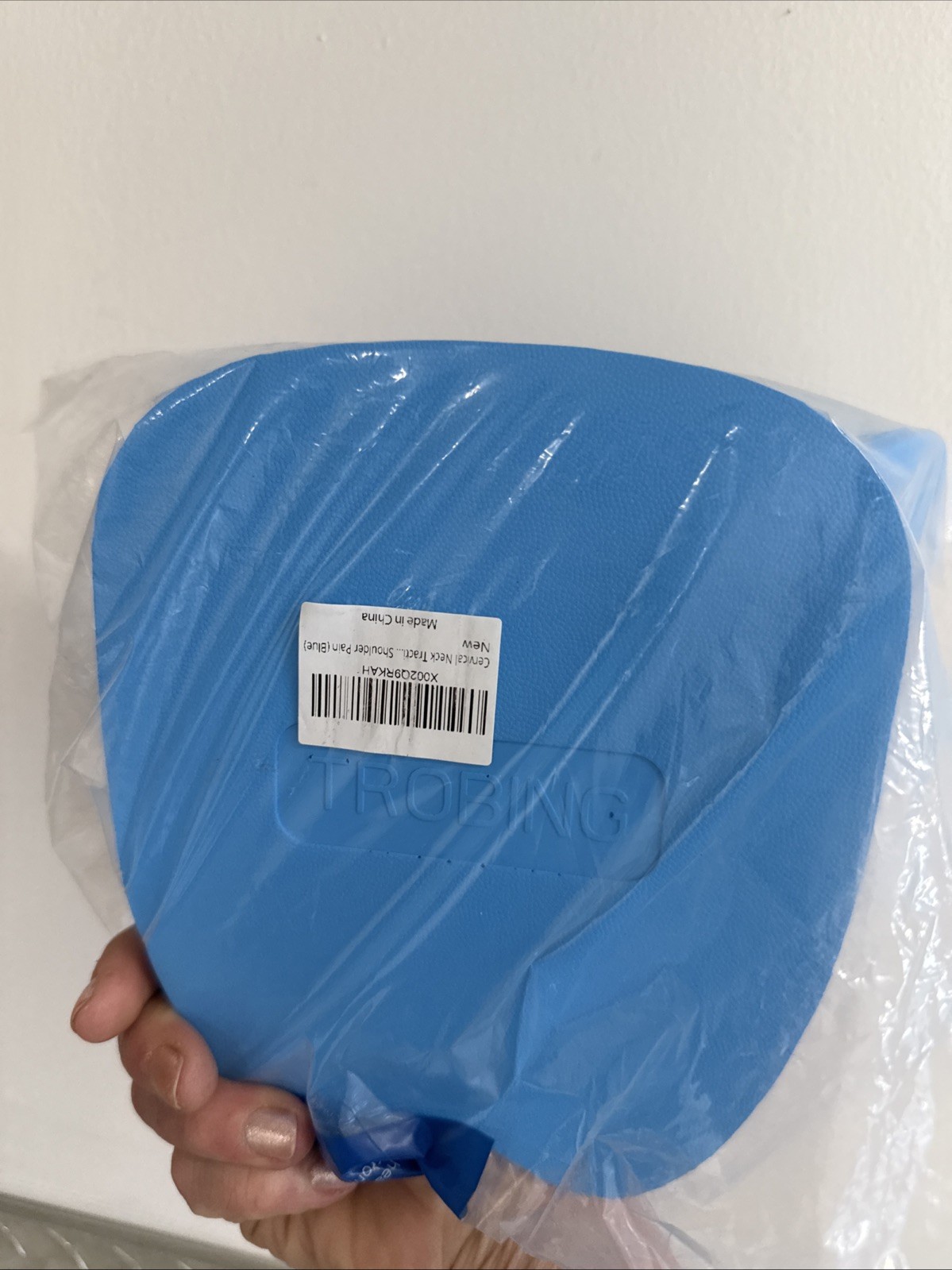 Neck Hump Corrector Cervical Traction Pillow for Pain Relief and Relaxation