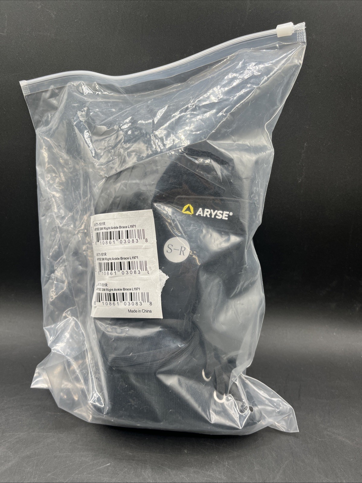 ARYSE ankle brace Size Small RIGHT. AY-71-101R NEW
