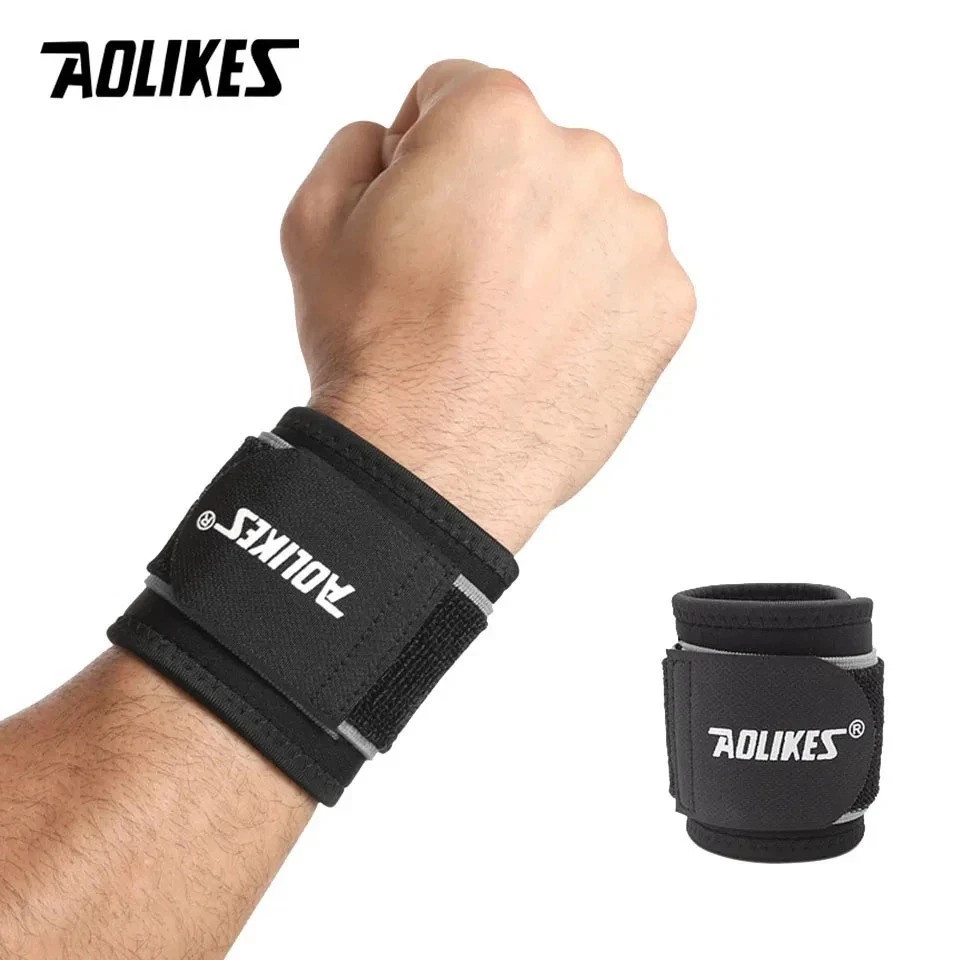 AOLIKES Adjustable Wrist Brace Support Wrap Gym Sports Band Strap Protector