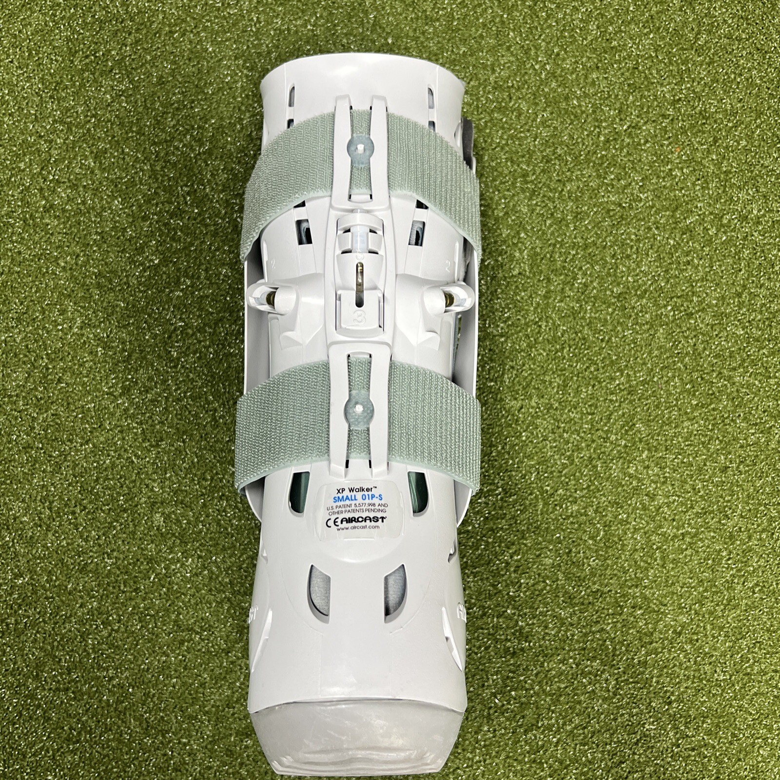 Aircast XP (Extra Pneumatic) Walker Brace/Walking Boot Size Small 01P-S