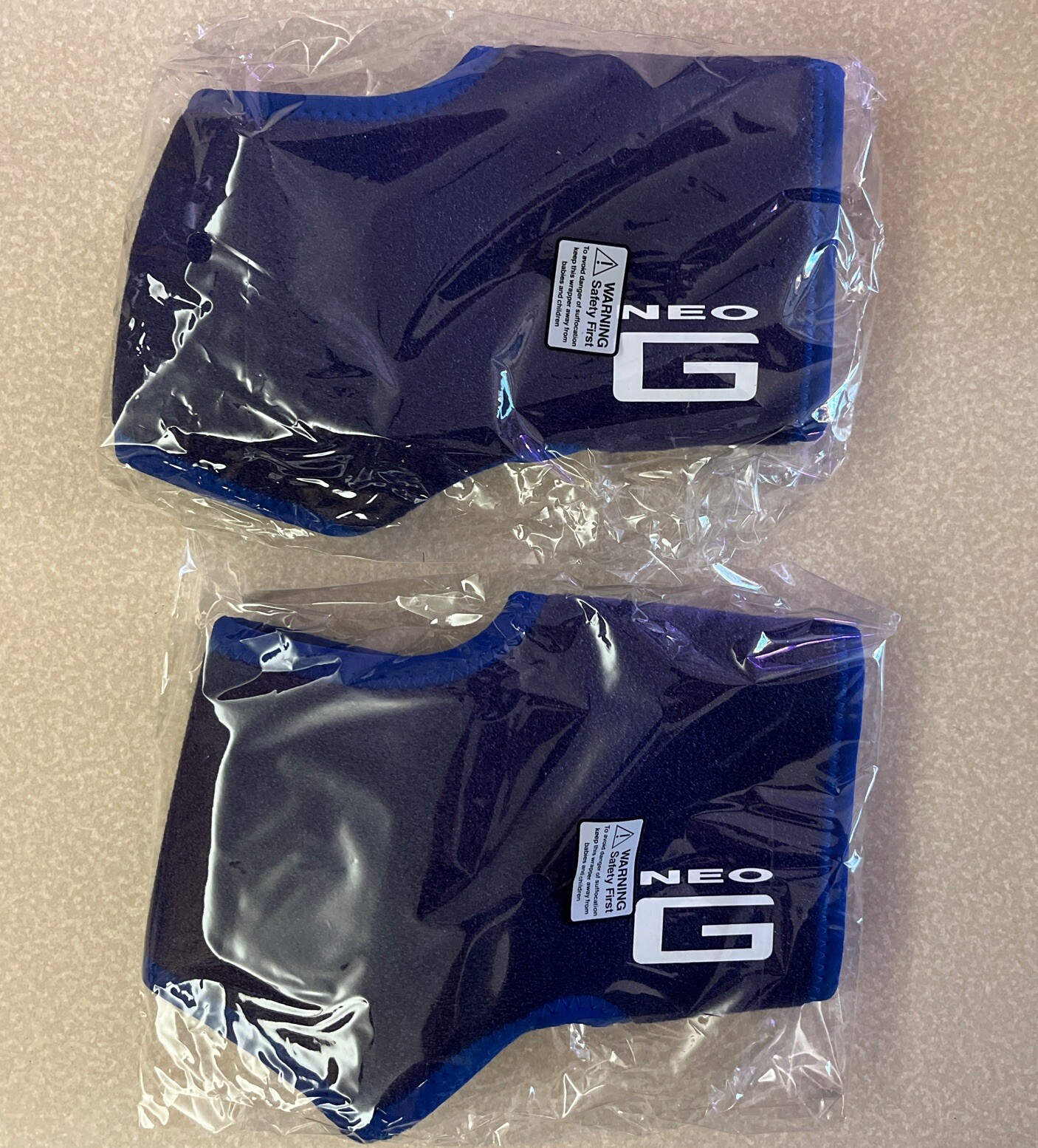 (2 CT) Neo G Ankle Support, Universal Size 887-V Opened Boxes / NEW / See Photo