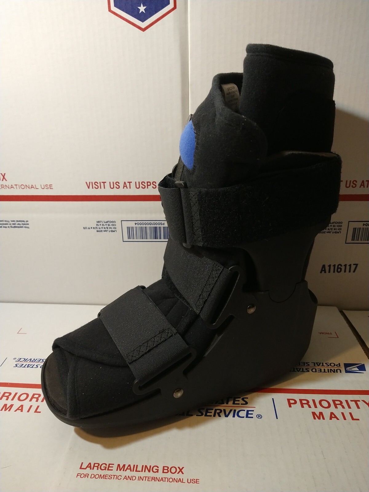 United Ortho Short Air Cam Walker Fracture Boot, Black XS S M L XL No Box
