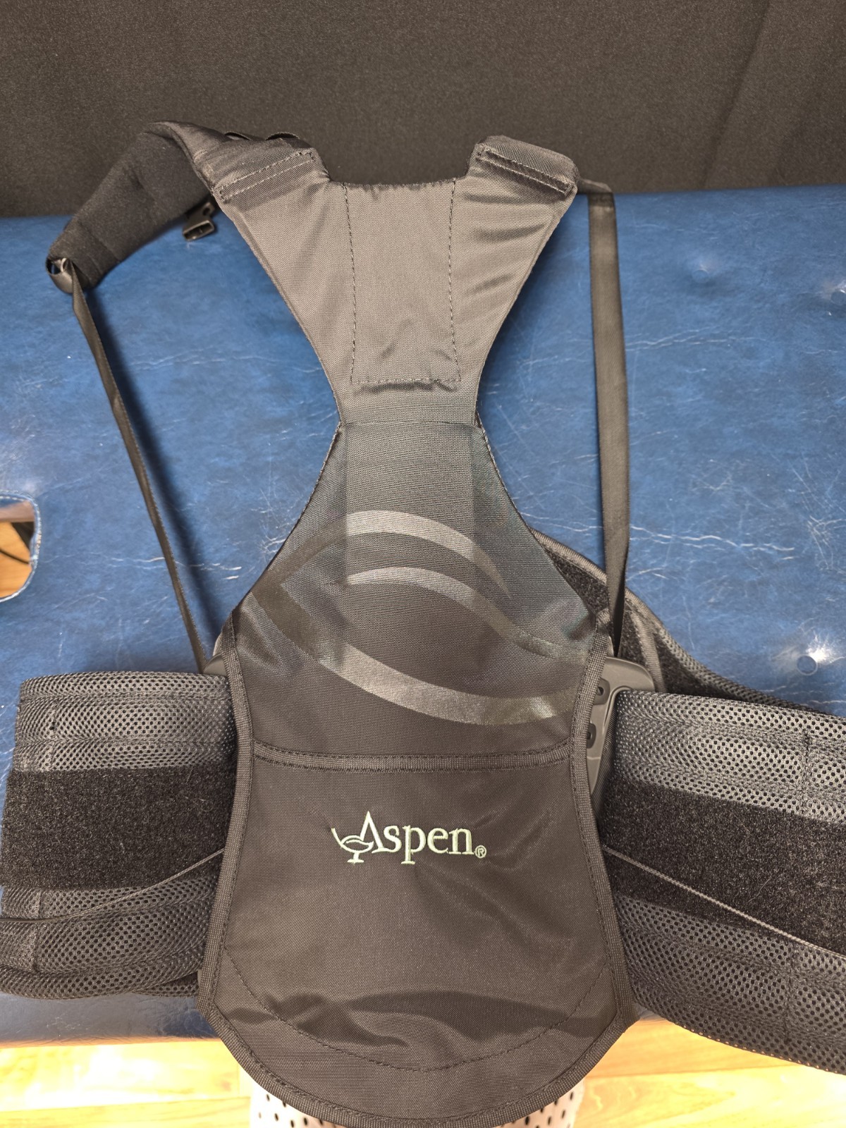Aspen Horizon Back Brace Stabilization Belt One Size Adjustable Black/Gray