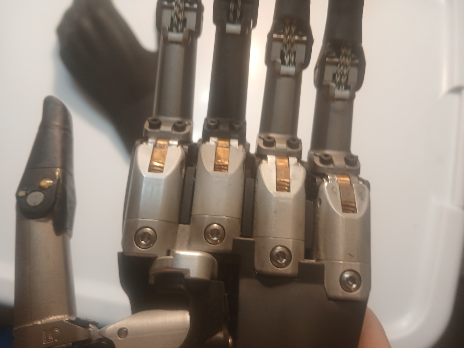 Ossur I-Limb Ultra Bionic L Hand, Silicone Hand Cover and Home Charger