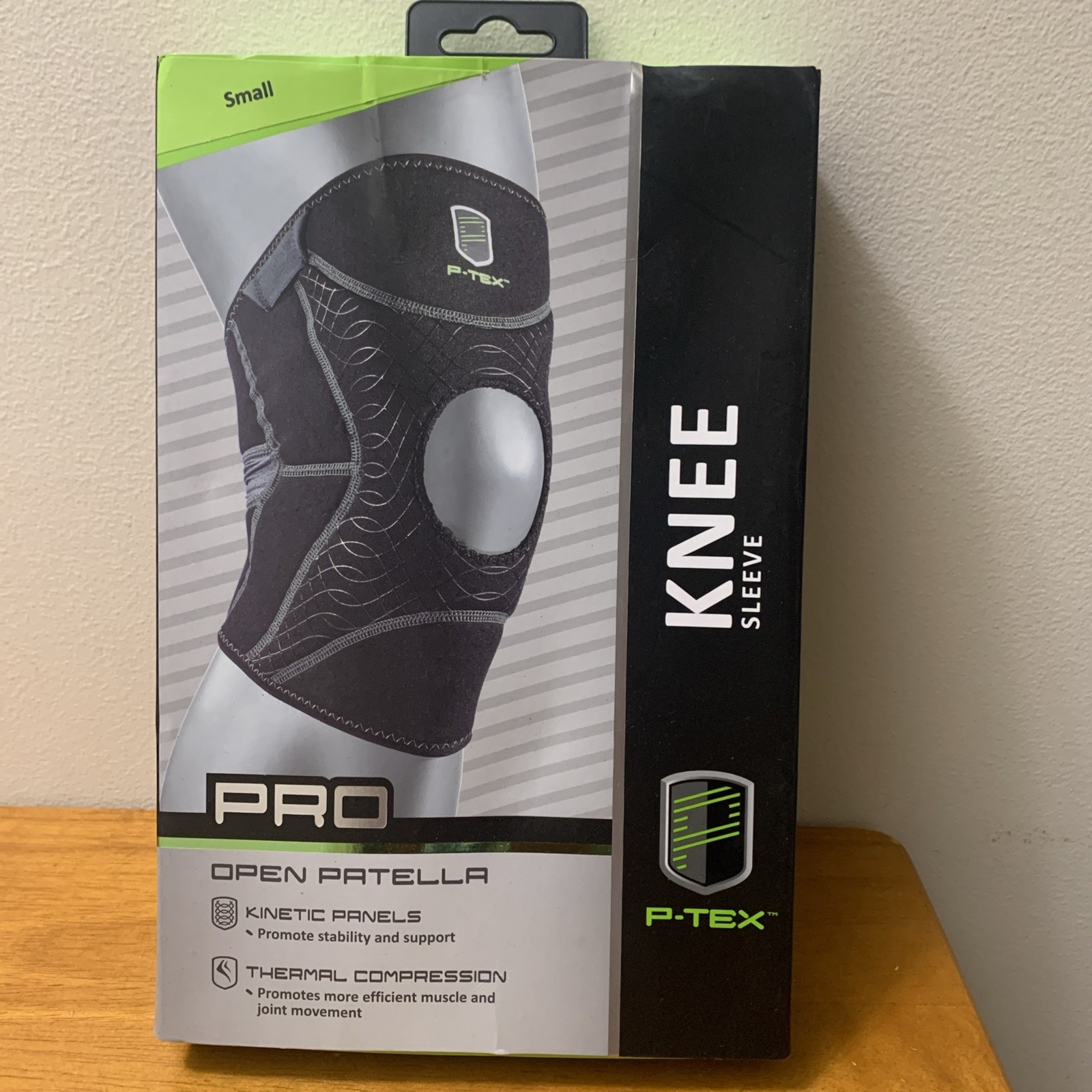 P-TEX ** PRO KNEE SLEEVE ** ” P-TEXK200″ SMALL** BLACK **NEW** Open Patella