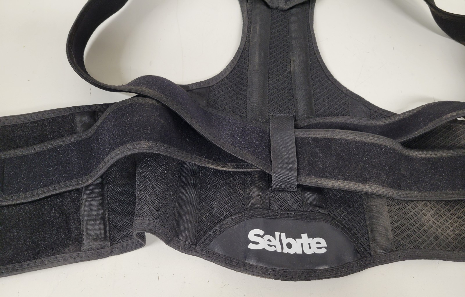 Selbite Posture Corrector Back Brace Adjustable Support for Pain Men’s Large