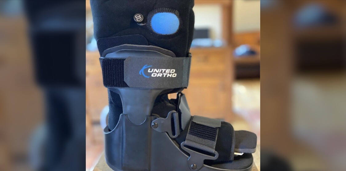 United Ortho Air Stabilizer Ankle Small Black Short Air Cam Walker Boot