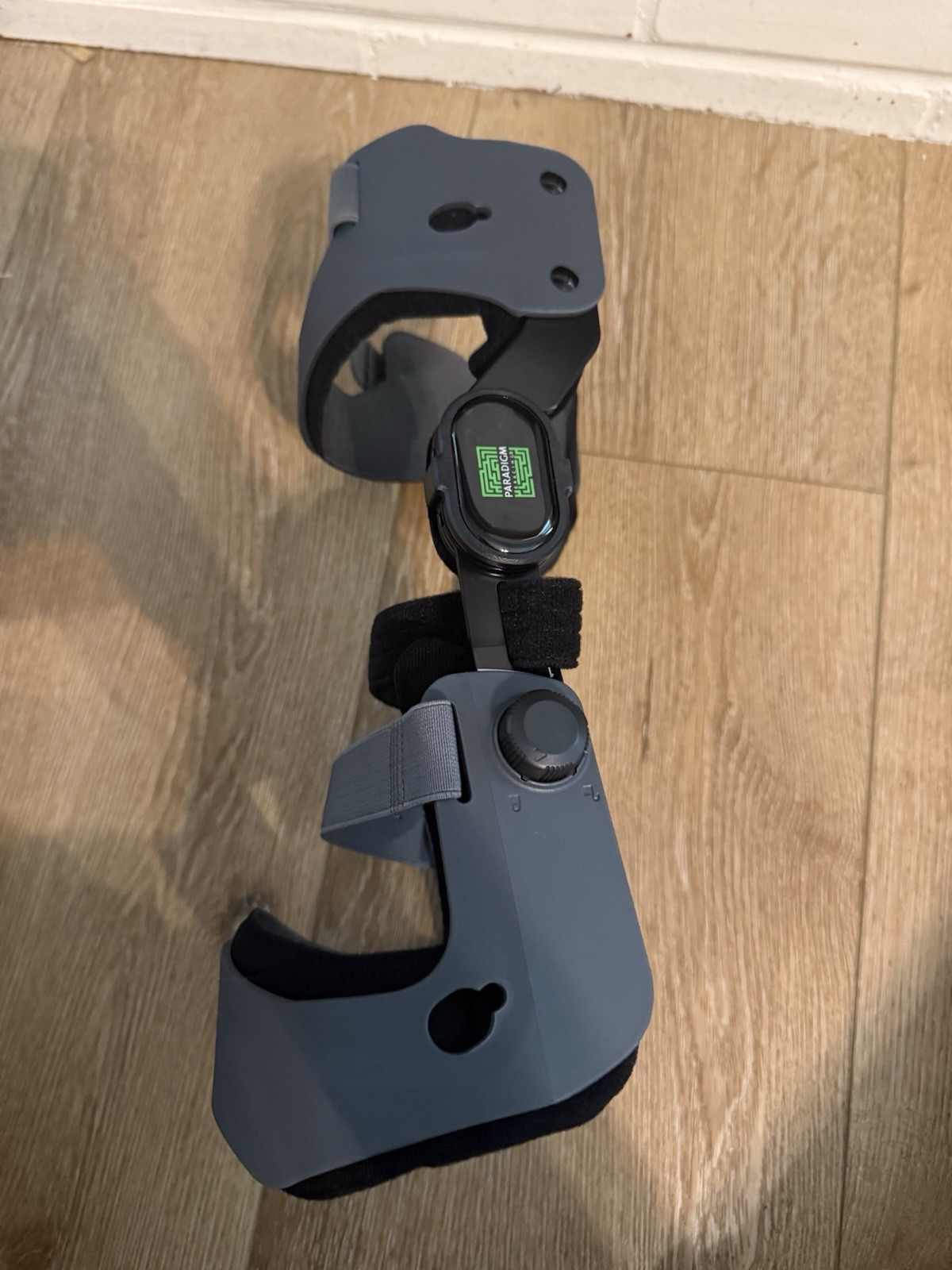 Paradigm Bracing Solutions SHIFT-52-4 OA Knee Brace Large L1845/L1852 New