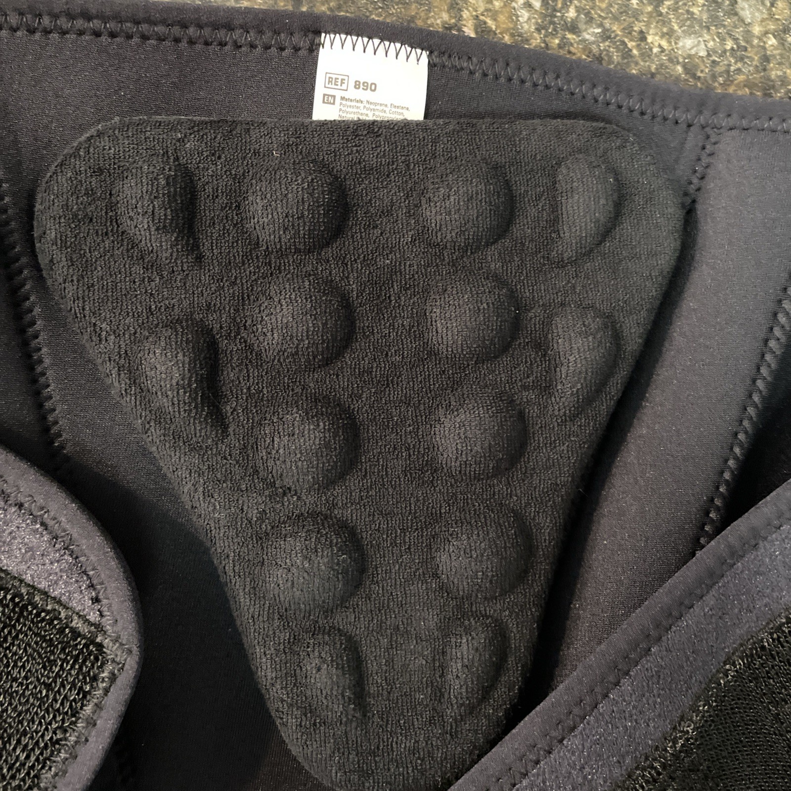 Neo G Ref 890 Black Back Brace Lumbar Support/Power Straps/Massage Insert