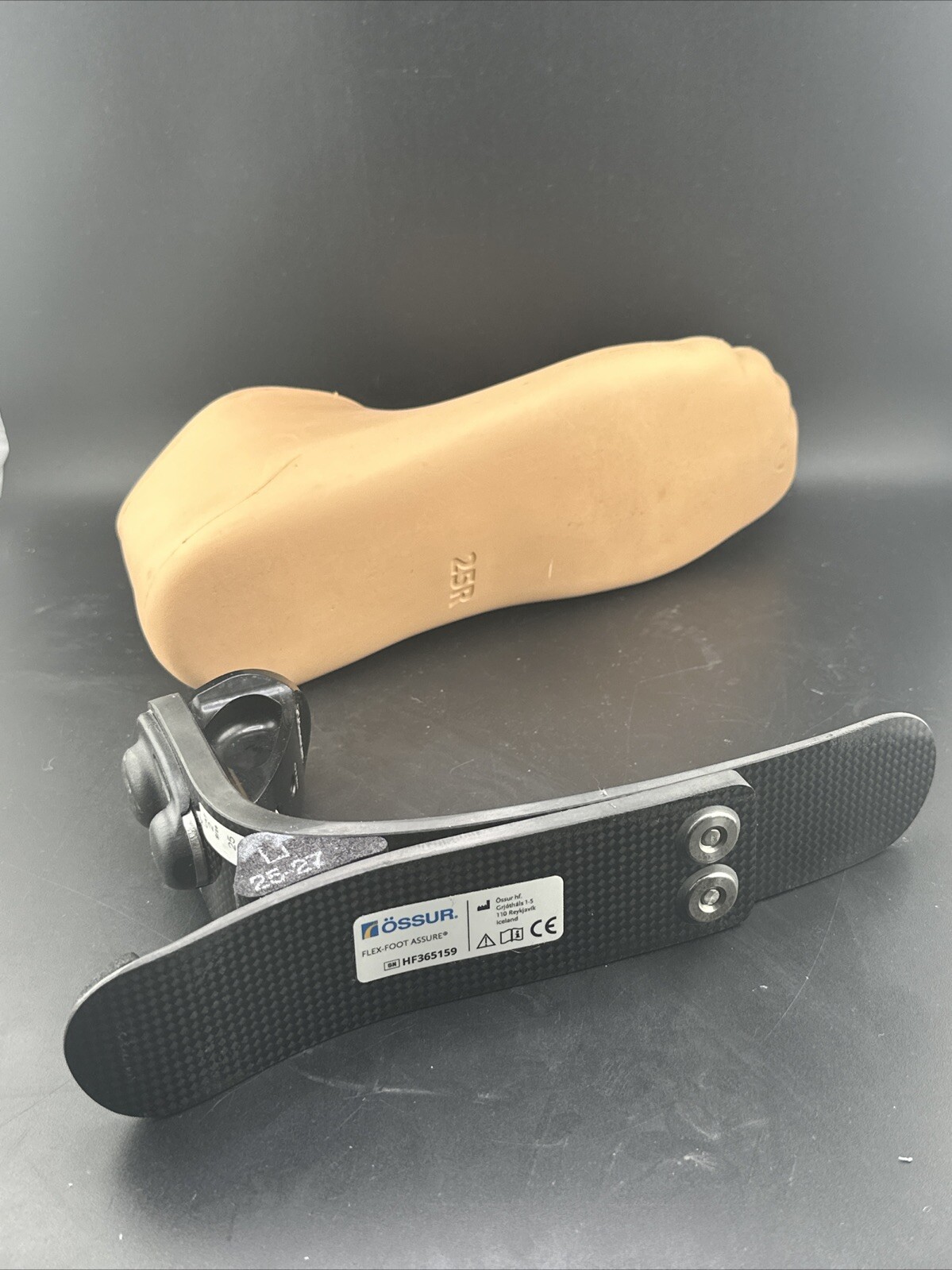 Ossur Flex Foot Assure Prosthetic Foot. Size 25. Category 2. Right Shell