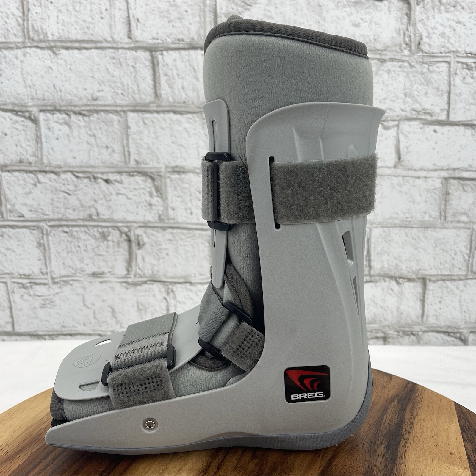 Breg Genesis Full Shell Walker Extra Small XS Ankle Foot Boot Pump Brace