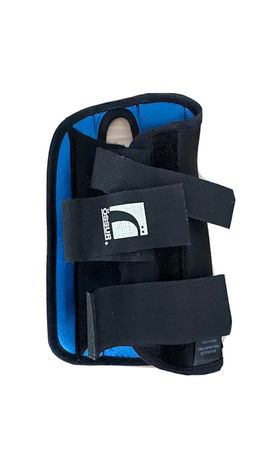 Ossur Formfit Wrist Brace for Treatment of Tendonitis, Carpel Tunnel, Injuries