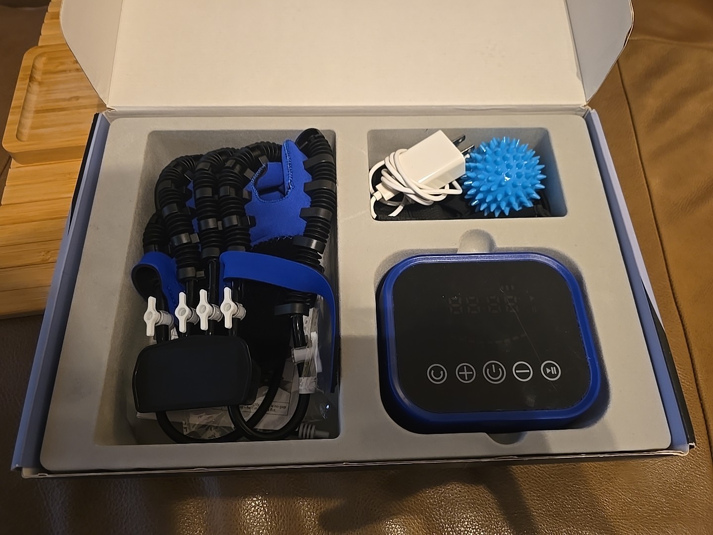 Hand Function Rehabilitation Training Device