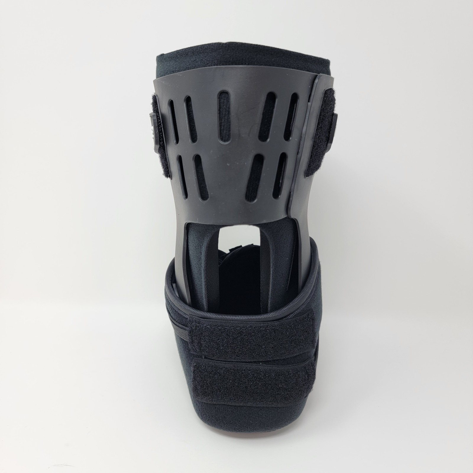 New! ARYSE AY-06-102R Medium Right – Metforce Hinged Ankle Brace M-R Black