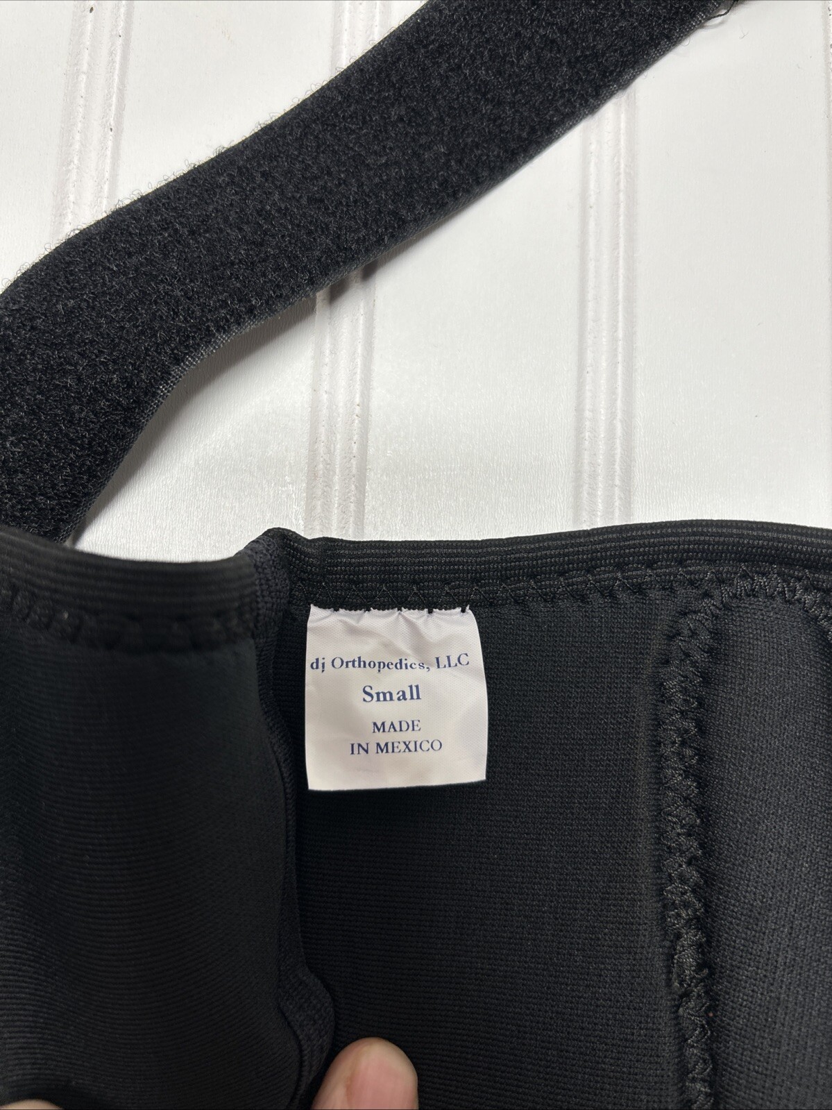 DonJoy Deluxe Hinged Knee Brace Drytex Sleeve Open Popliteal Small NOP*