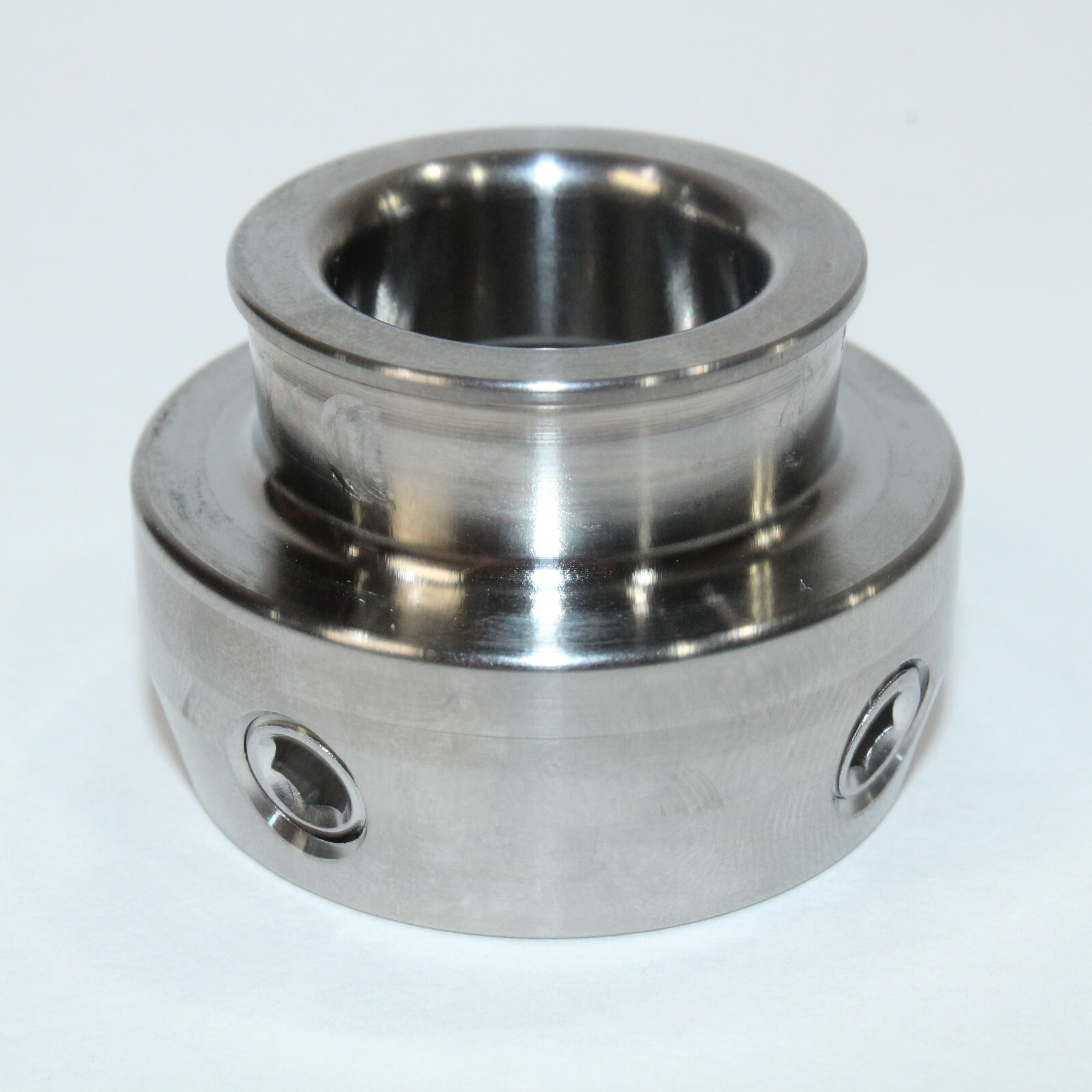 PROSTHETIC COMPONENT FEMALE PYRAMIDAL RECEIVER w/ 27.5mm TUBE AND 29.5mm FLANGE