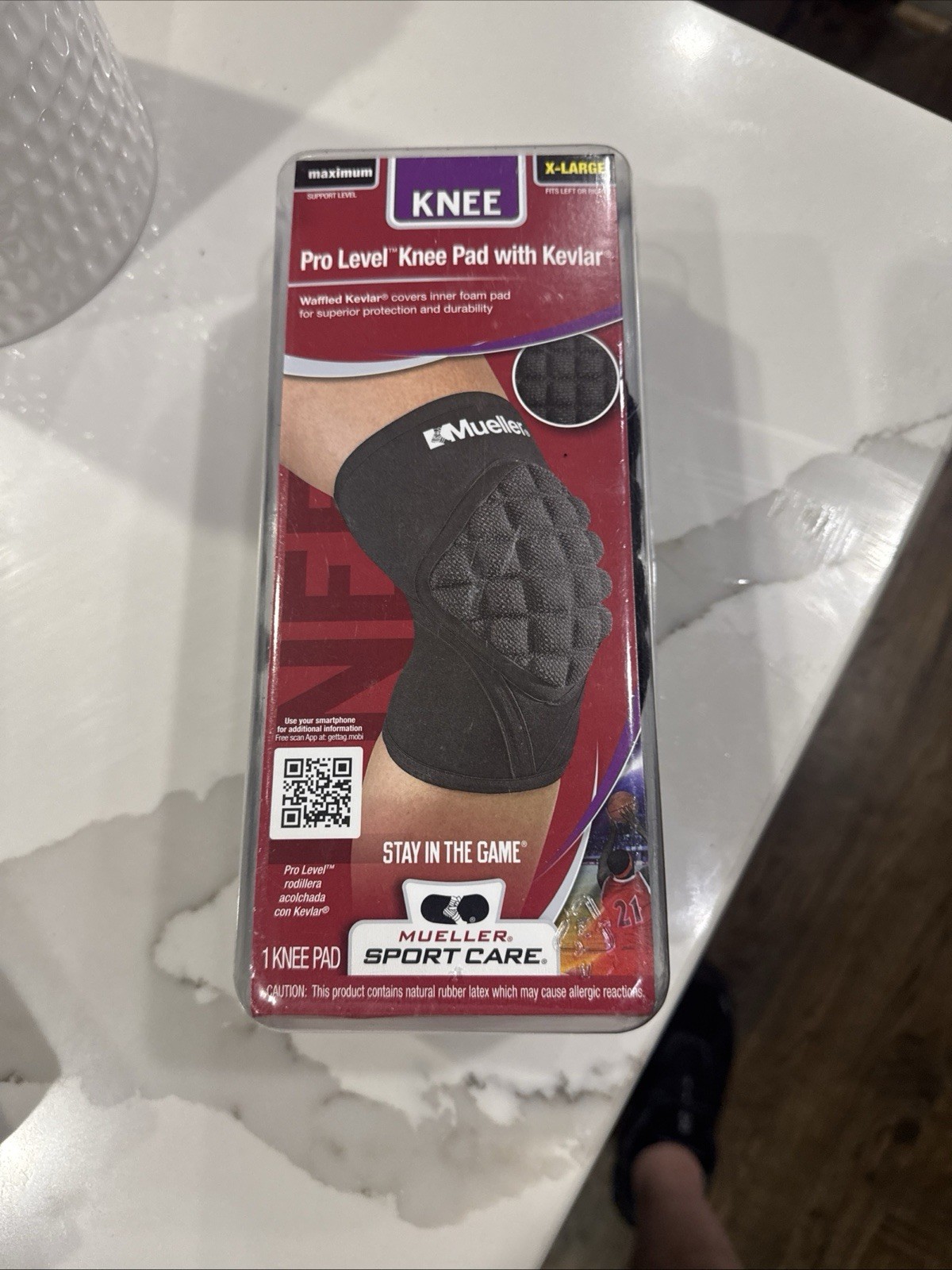 Mueller Pro Level Knee Pad With Kevlar XL