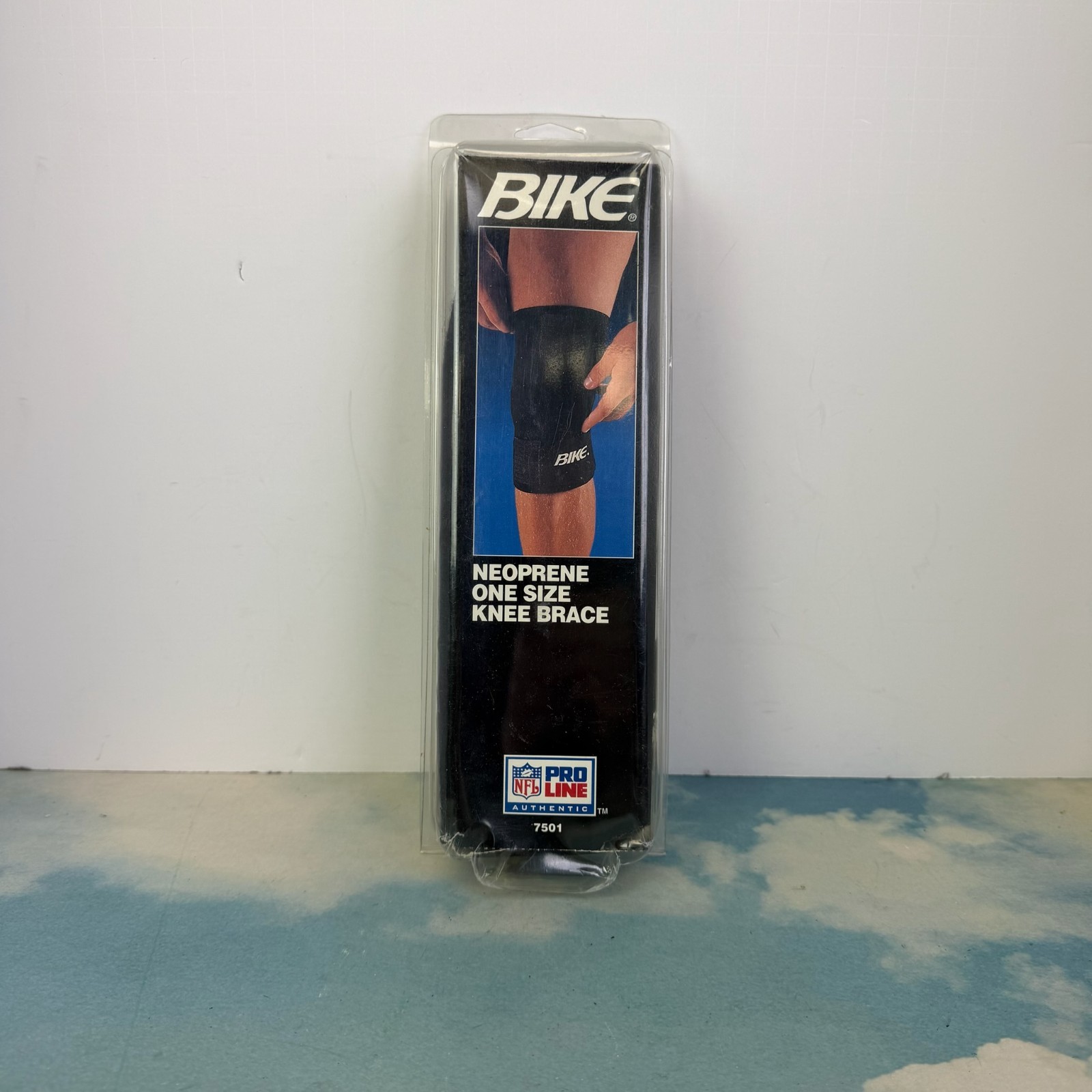 Bike Knee Brace Neoprene Vintage 7501 Pro Line NFL One Size Vintage