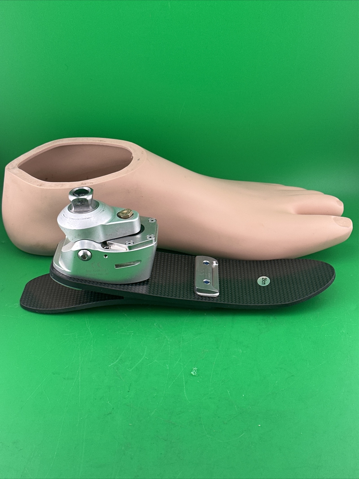 College Park K3 Odyssey Hydraulic Ankle Prosthetic Foot. Size 29, Category 3