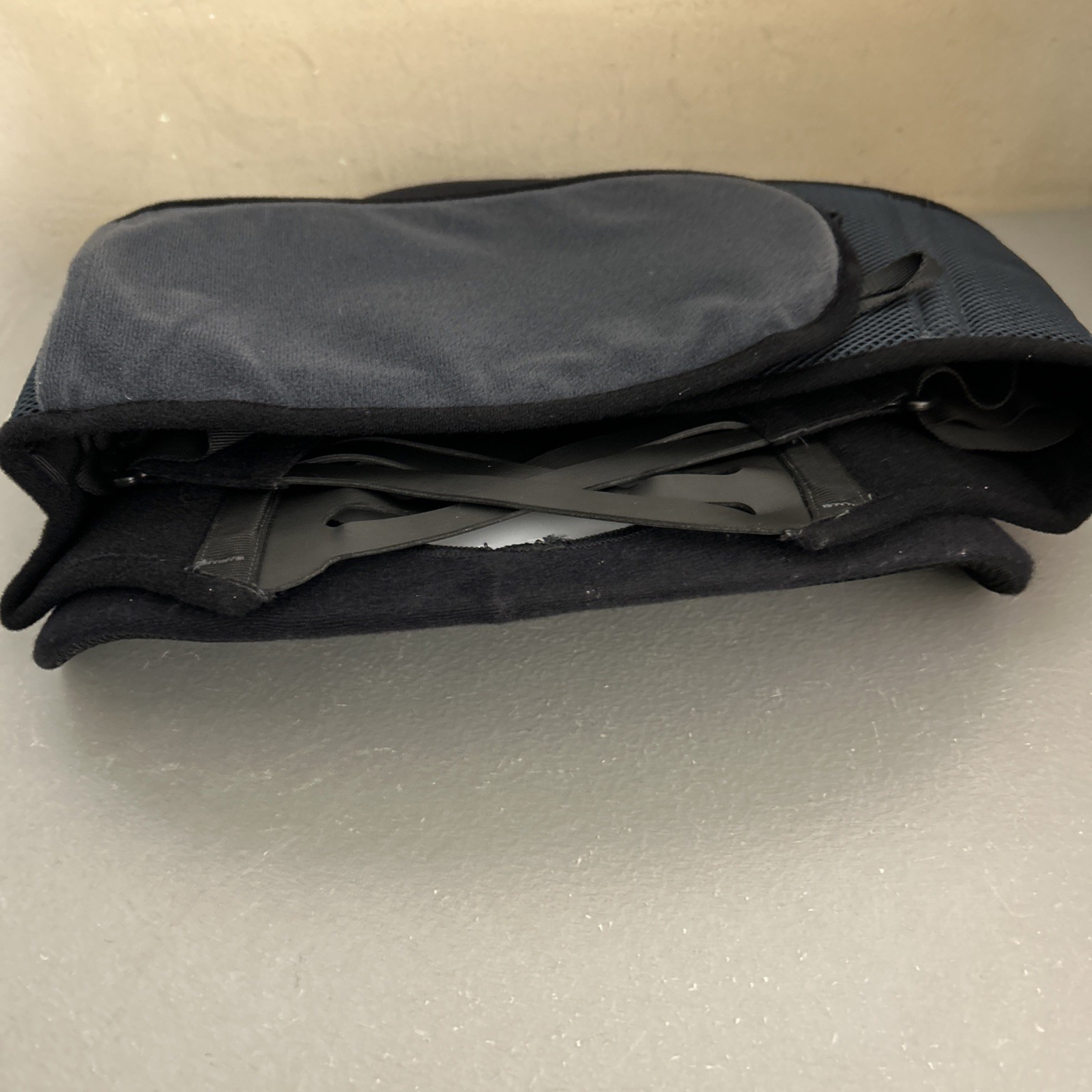 Activday 502 Size Small Two Strap Back Brace- Made In Italy / Used