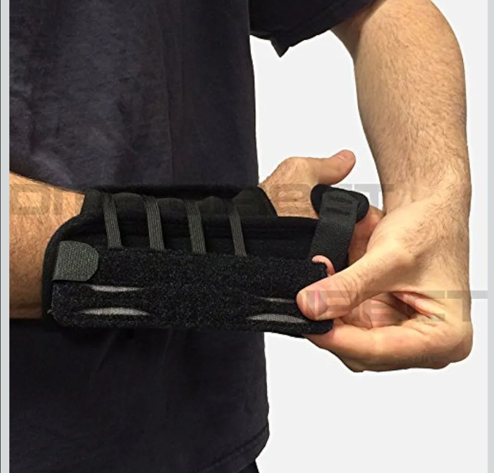 Hely & Weber Titan Left Wrist Lacing Orthosis Wrist Brace REGULAR 450-LT Black