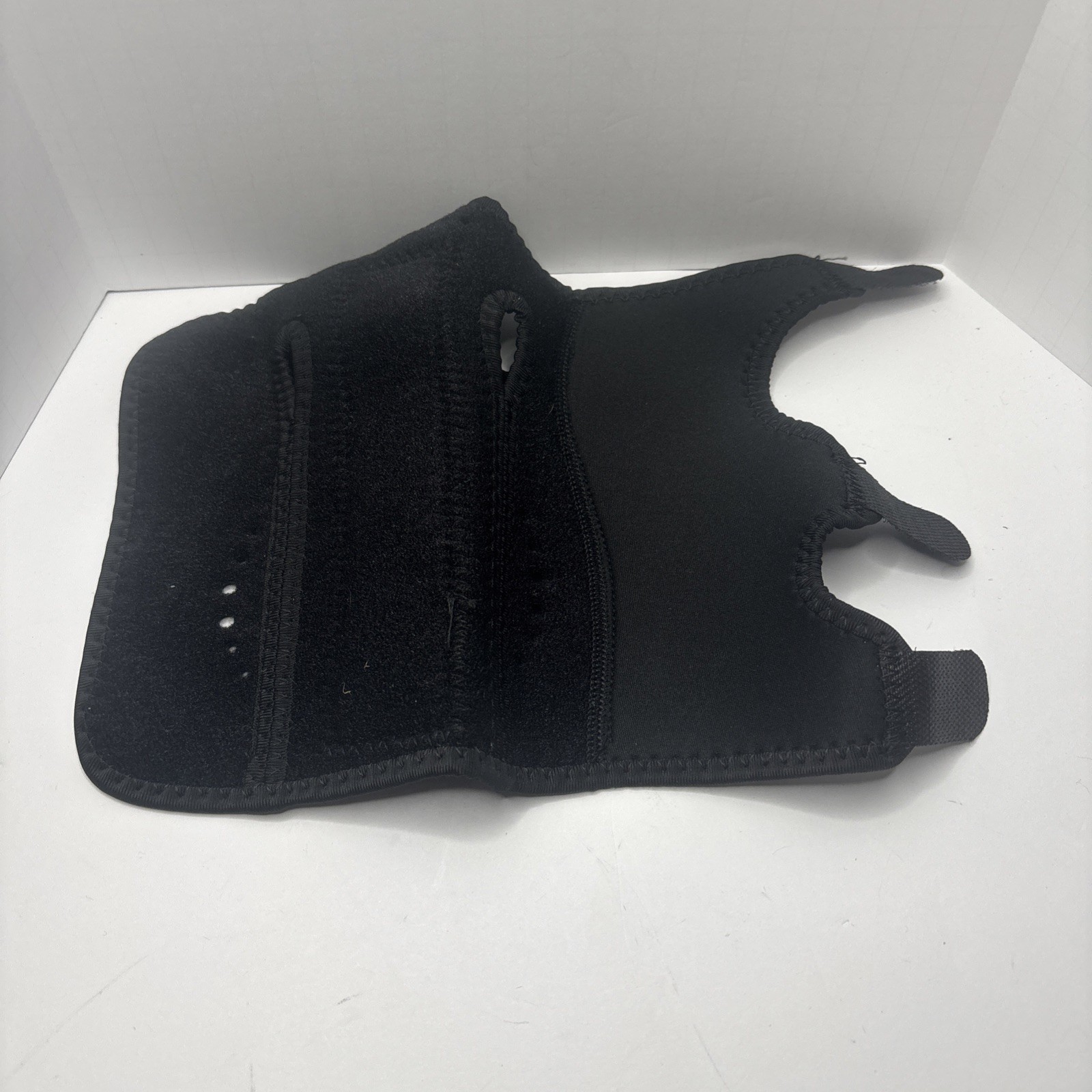 Psycilla Fits Both Hands, Splint For Wrist, Comfortable Palm Placement. ￼