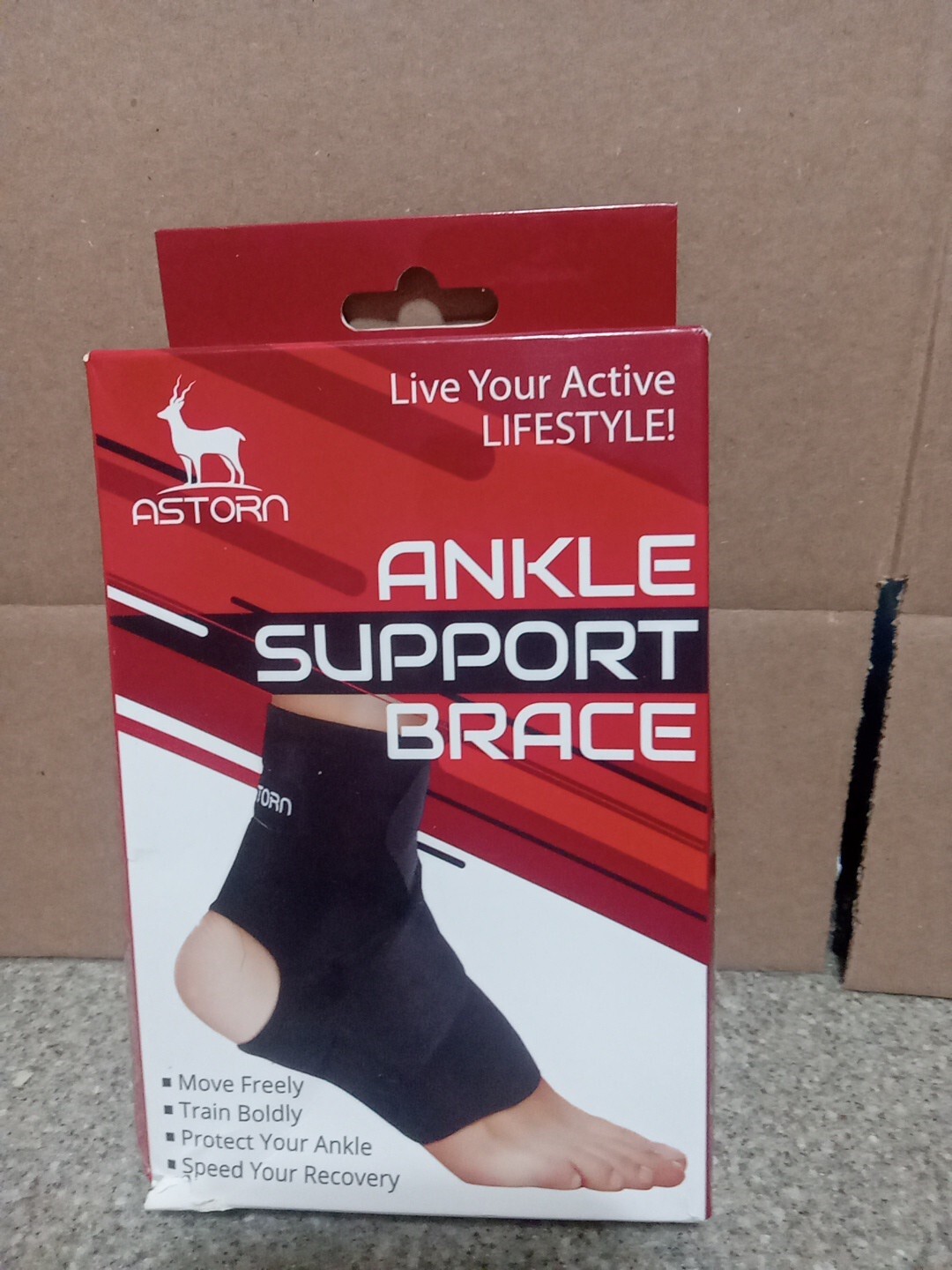ASTORN ANKLE SUPPORT BRACE – One Size – Black