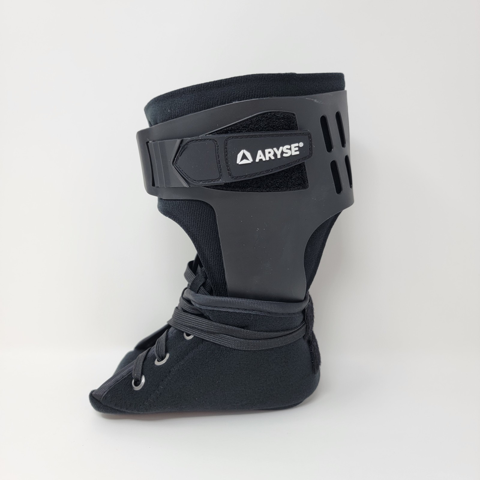 New! ARYSE AY-06-102R Medium Right – Metforce Hinged Ankle Brace M-R Black