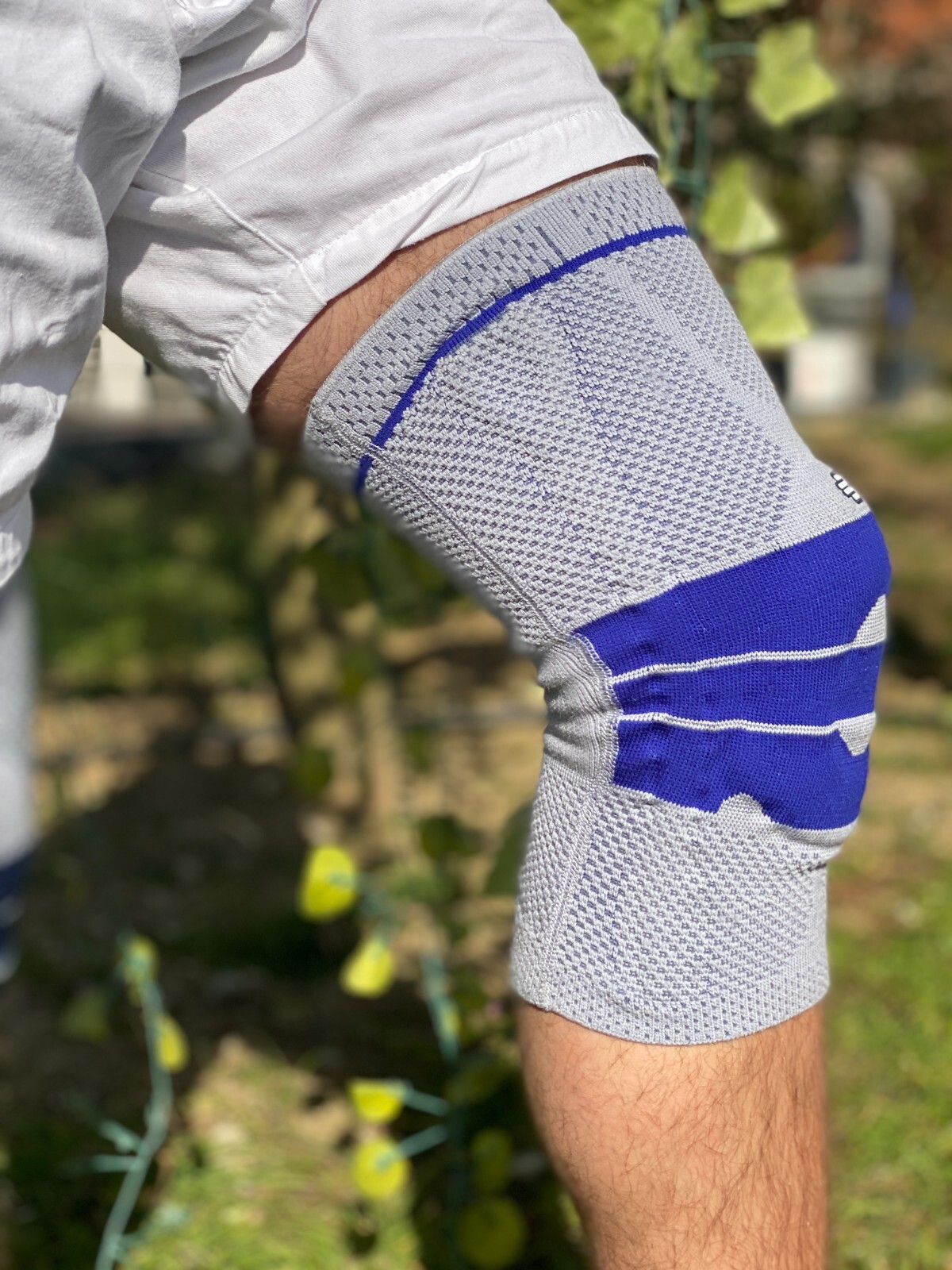 Bauerfeind GenuTrain Size 5 Knee Joint Brace Patella Support Meniscus ACL Hinge