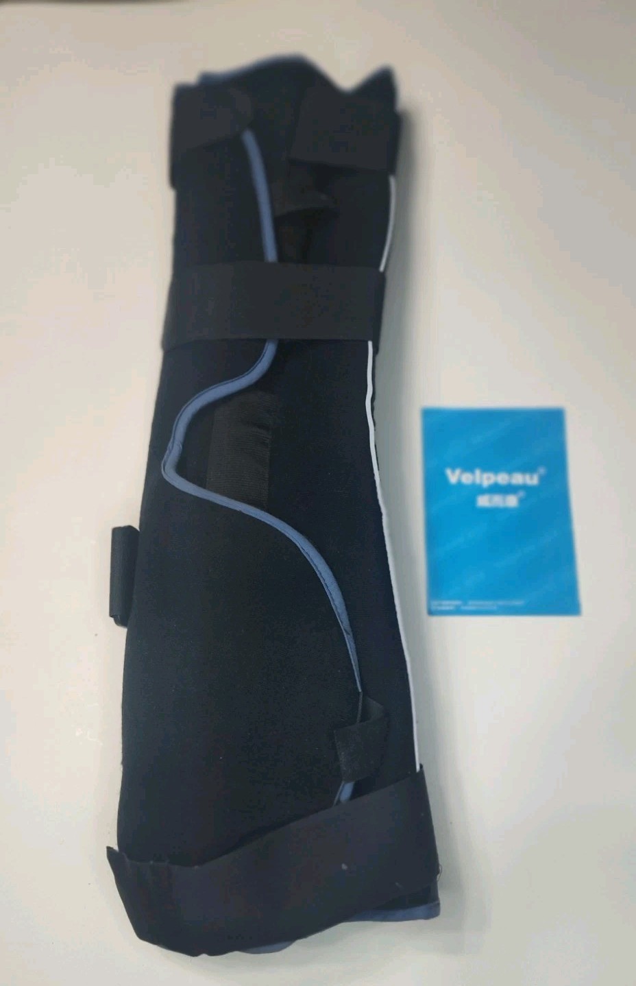 Velpeau: Single-Panel Knee Support: Knee Immobilizer (Open-Box Product No:VP1201