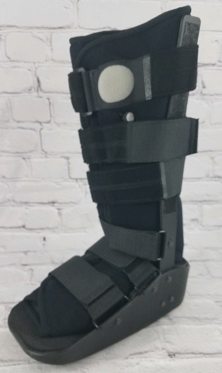 Donjoy DJO Maxtrax Air Ankle Walker Boot Lightly Used Very Clean! Size Medium