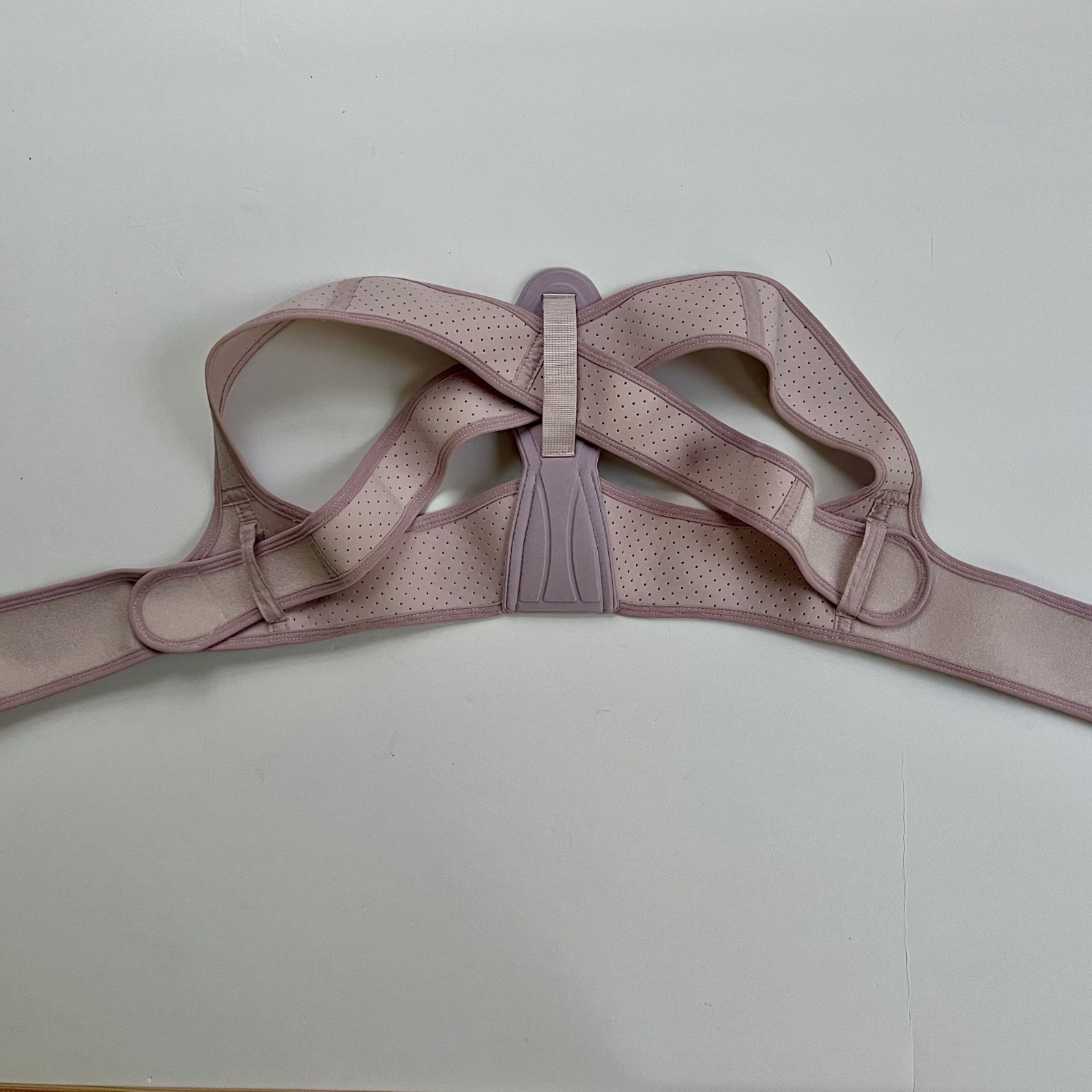 Back Brace Adjustable Light Pink Posture Corrector S-M Upper Back Adjustable