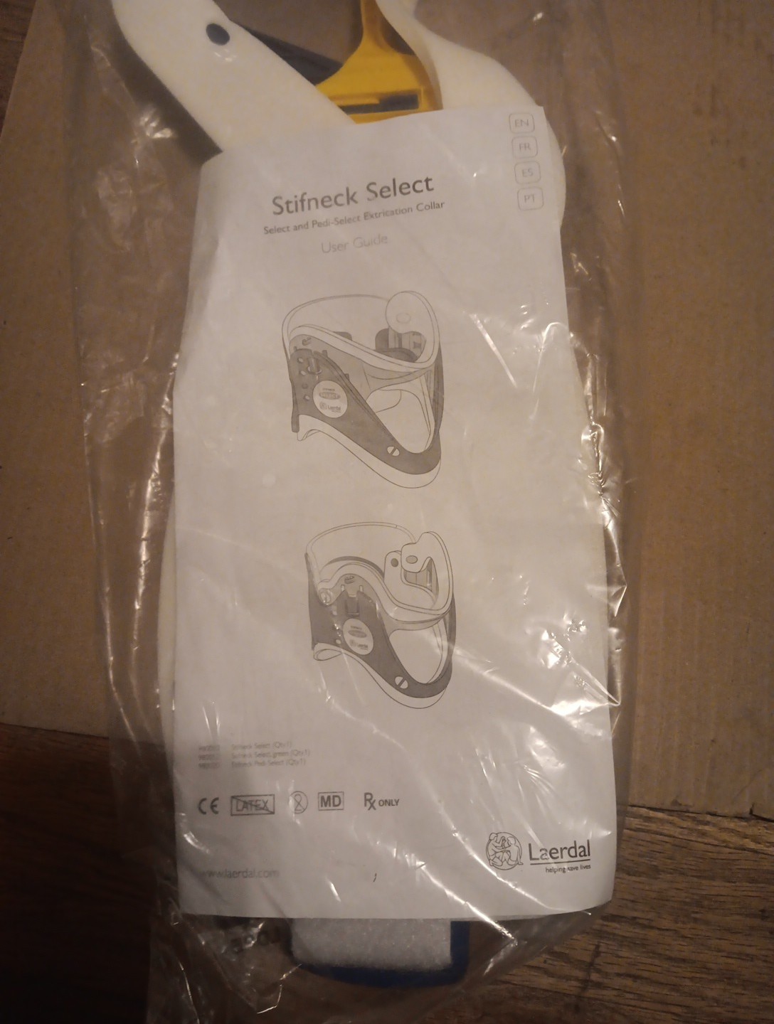 Laerdal , Stifneck Select Collor, New