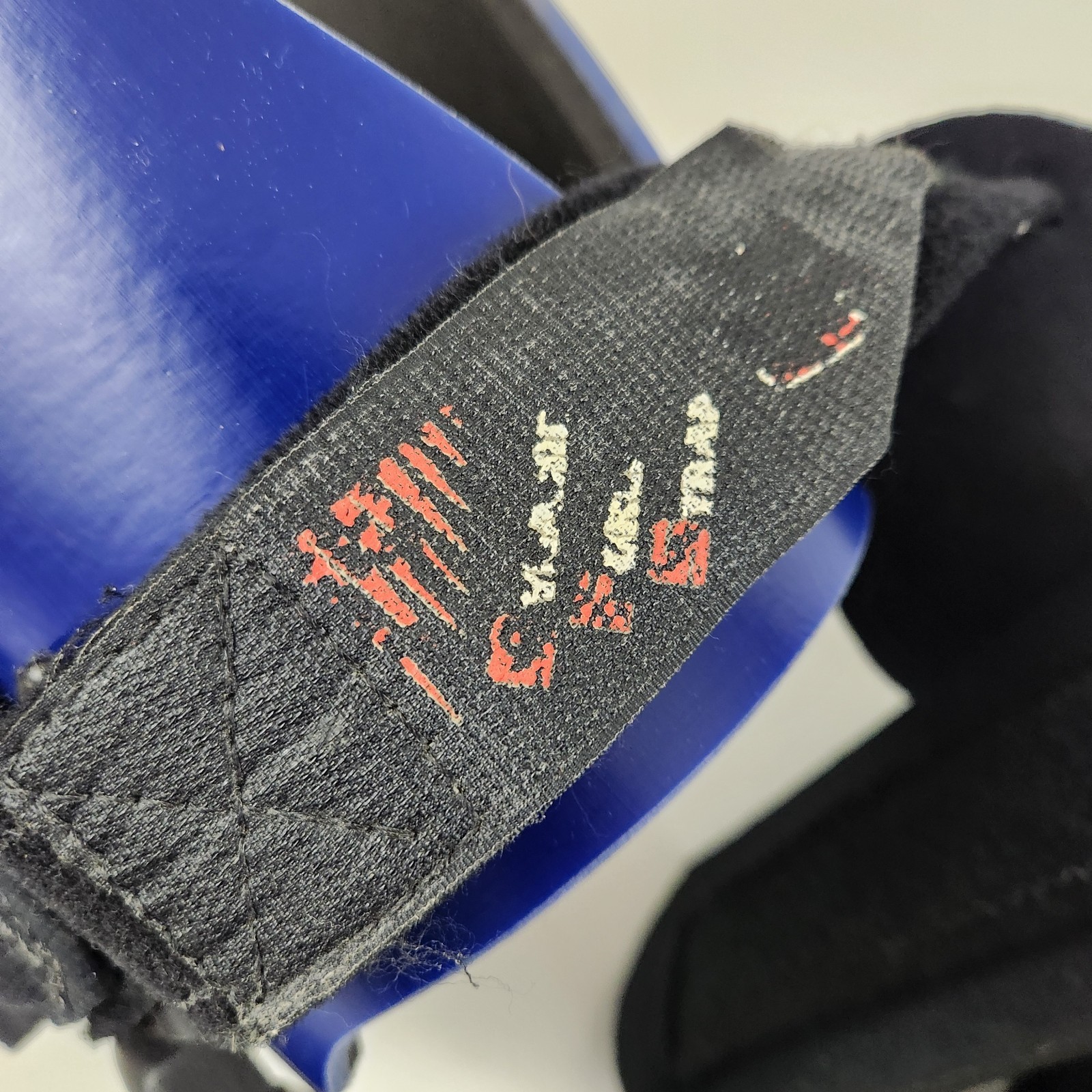 Ossur Unloader G2 II ADJ Right Knee Brace Custom XL-2XL
