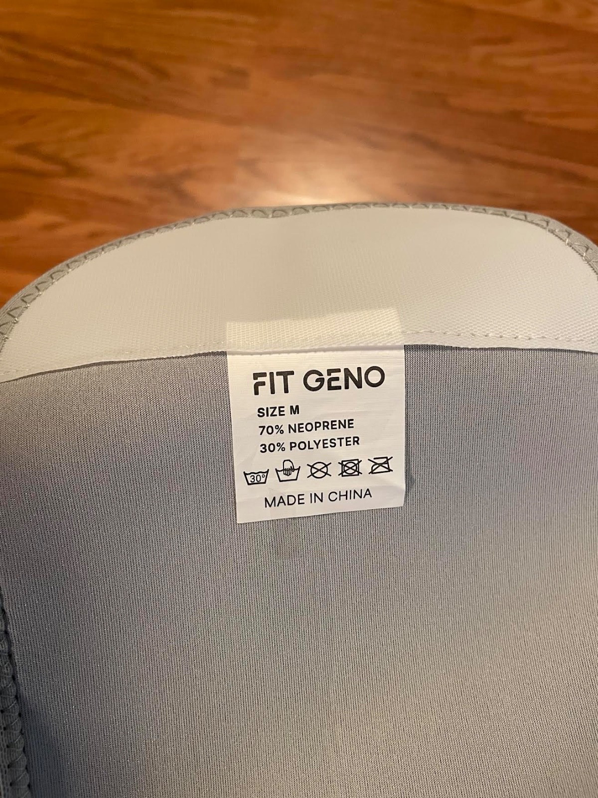 Back Brace & Posture Corrector.Medium. Fit-Geno brand. Only tried on, never worn