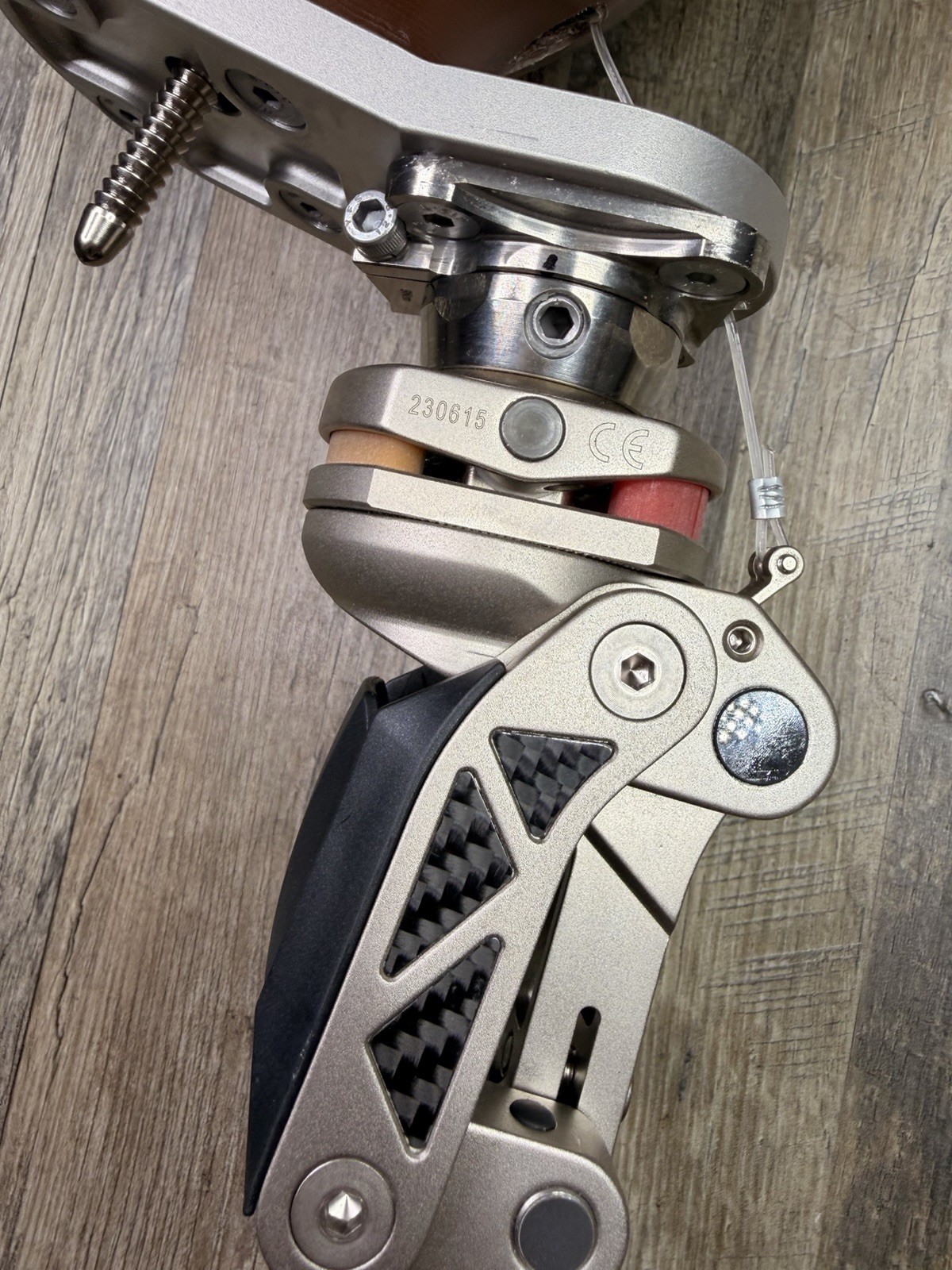 Prosthetic Leg Ossur Bulldog Left Leg&Foot Build Balance Knee OFM1 Above Knee