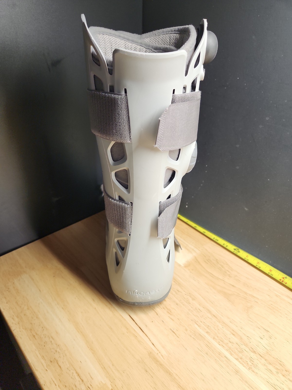 Aircast AirSelect Short Walker Brace / Walking Boot – Gray, Size: M
