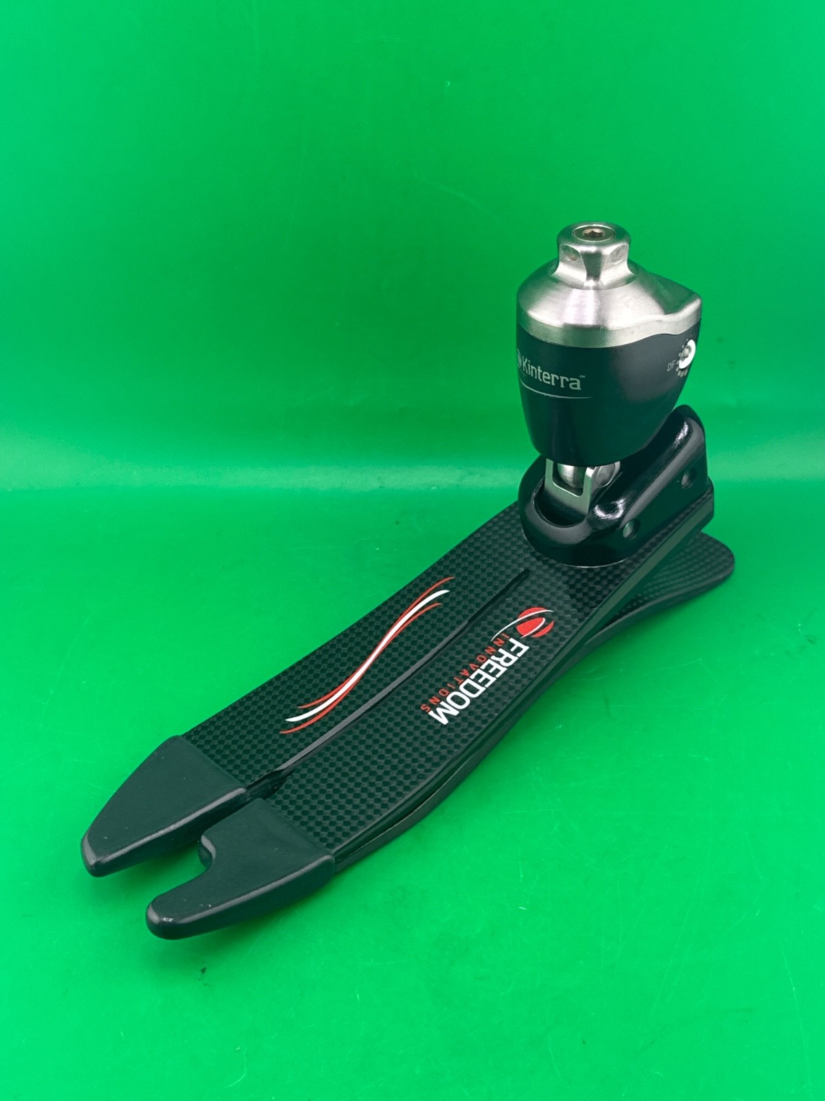 kinterra hydraulic ankle prosthetic foot. Size 28 Category 4. Right. NO SHELL